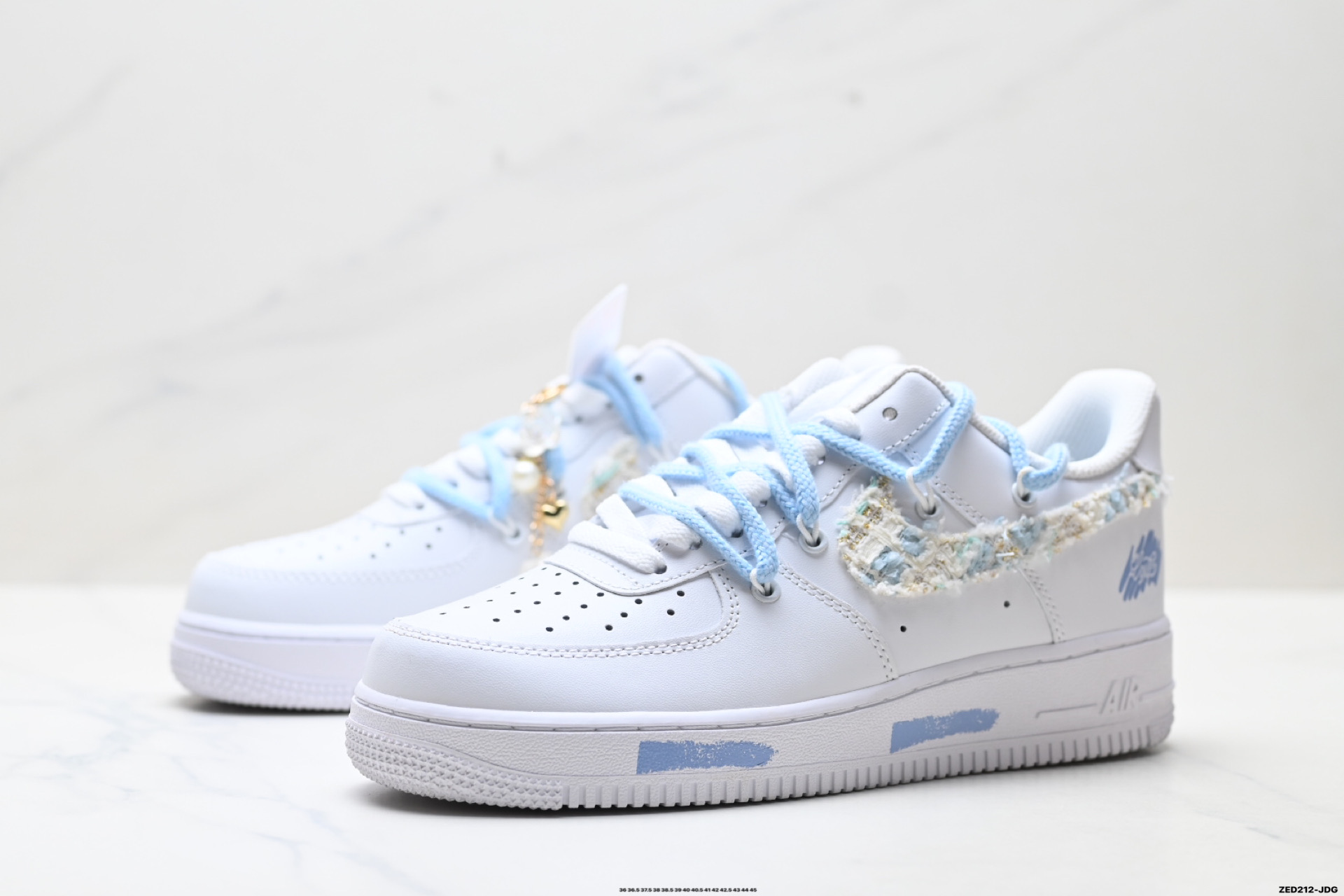 NIKE AIR FORCE 1‘07 LV8 DC9999-223
