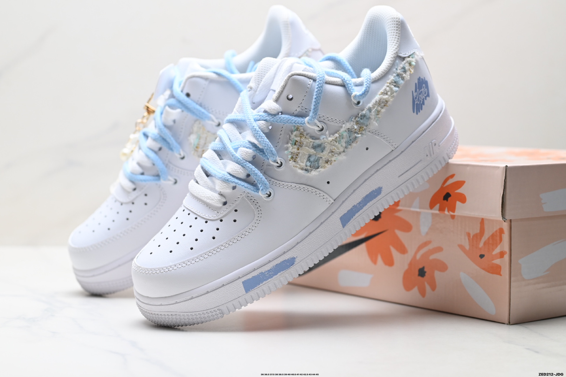 NIKE AIR FORCE 1‘07 LV8 DC9999-223