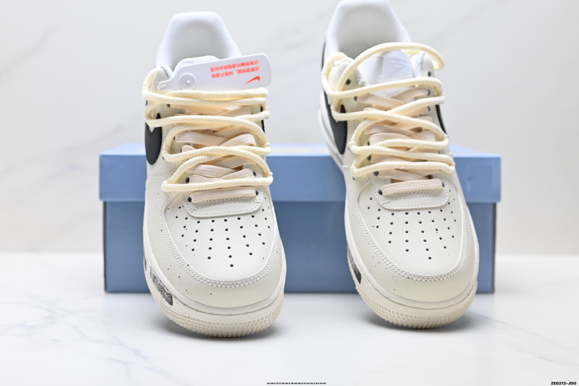 NIKE AIR FORCE 1‘07 LV8 ZH0316-159
