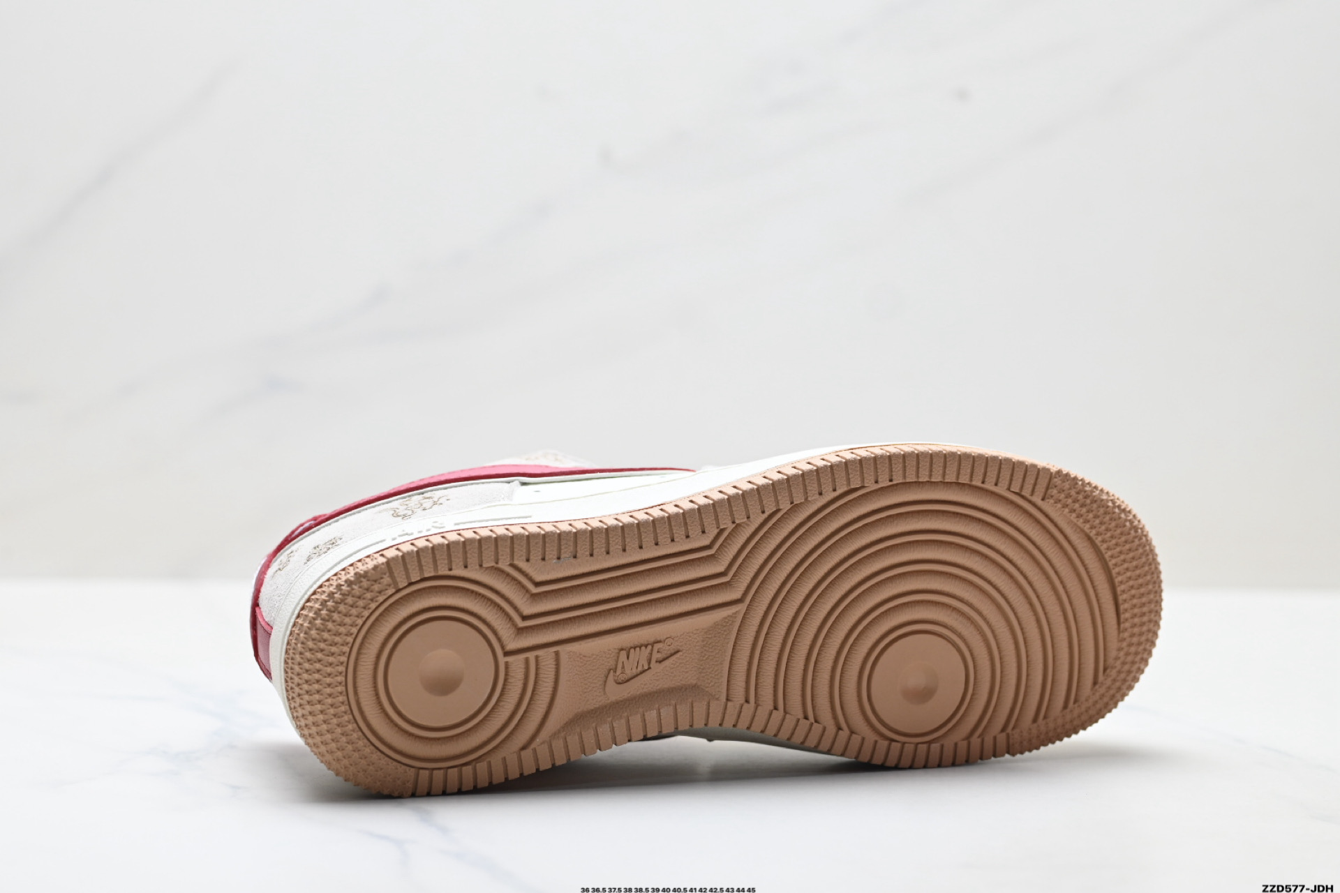 NIKE AIR FORCE 1‘07 DF61-9003
