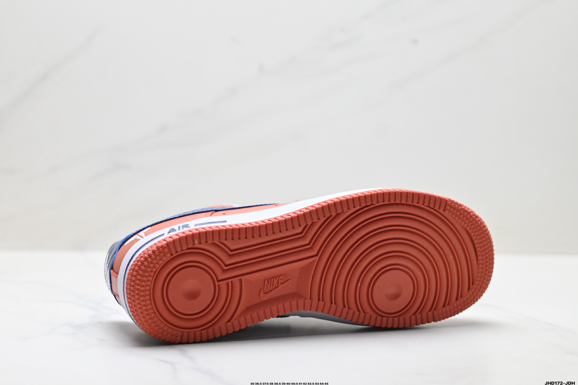 NIKE AIR FORCE 1‘07 FZ1151-200