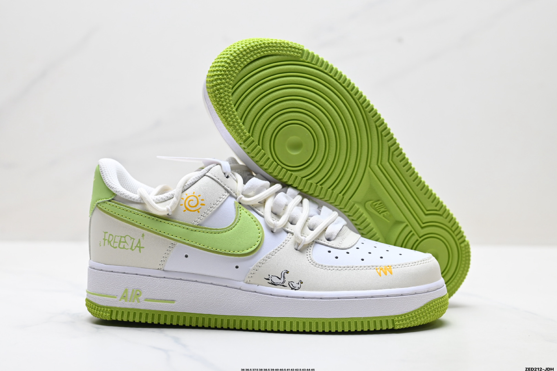 NIKE AIR FORCE 1‘07 LV8 YY2024-315