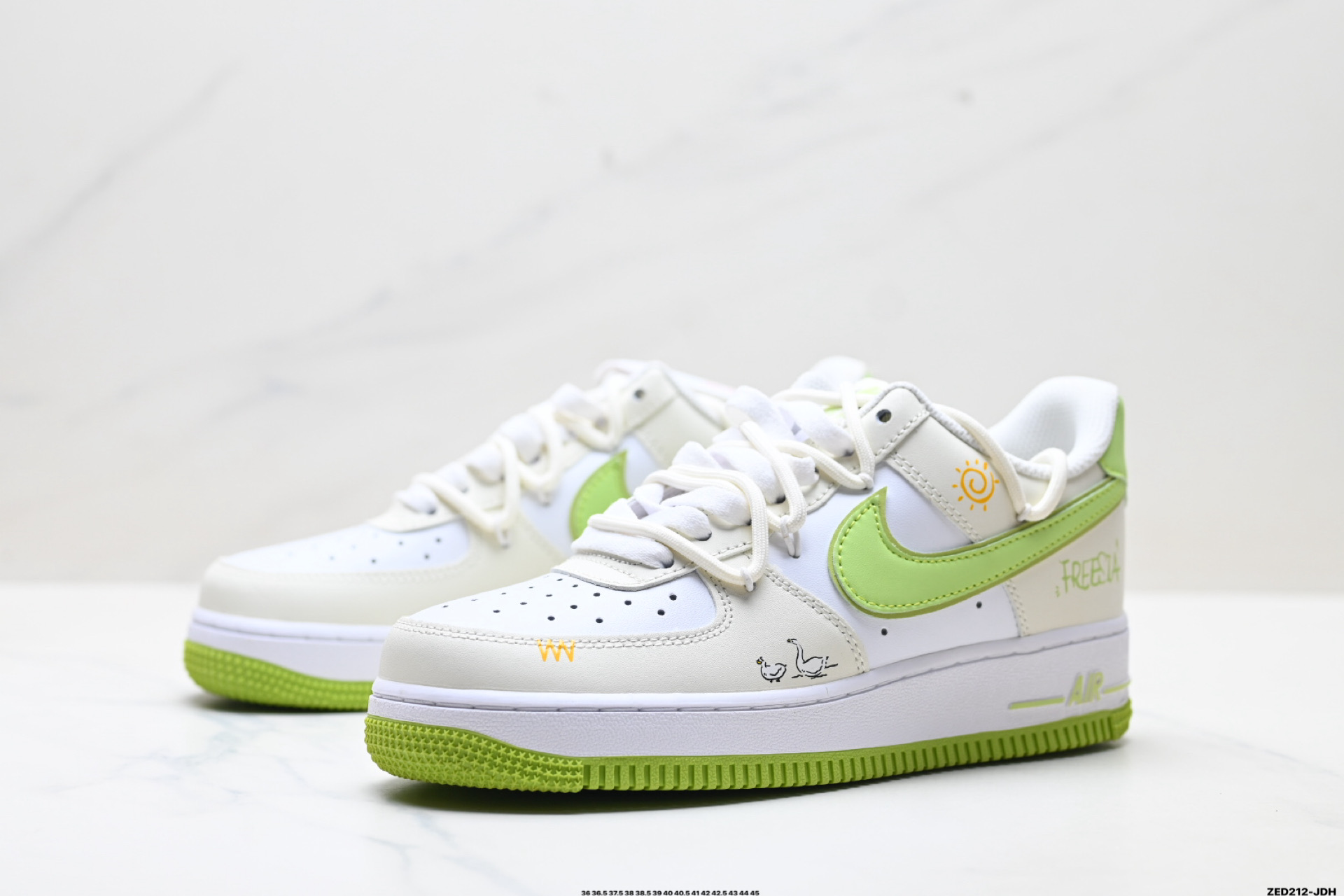 NIKE AIR FORCE 1‘07 LV8 YY2024-315