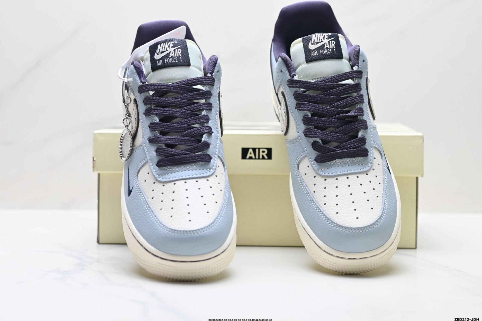 NIKE AIR FORCE 1‘07 LV8 DD1928-308