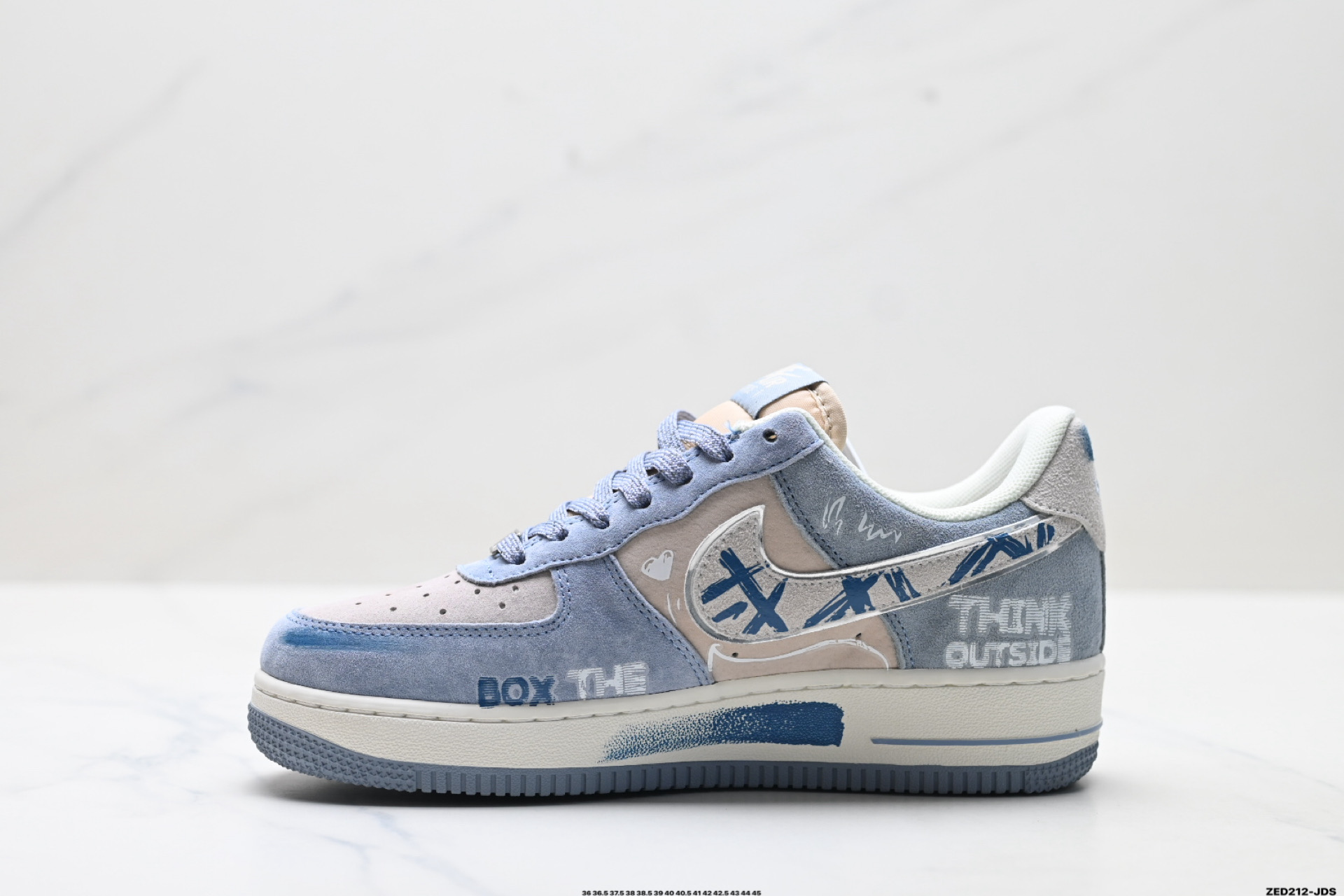 NIKE AIR FORCE 1‘07 LX CD1212-111