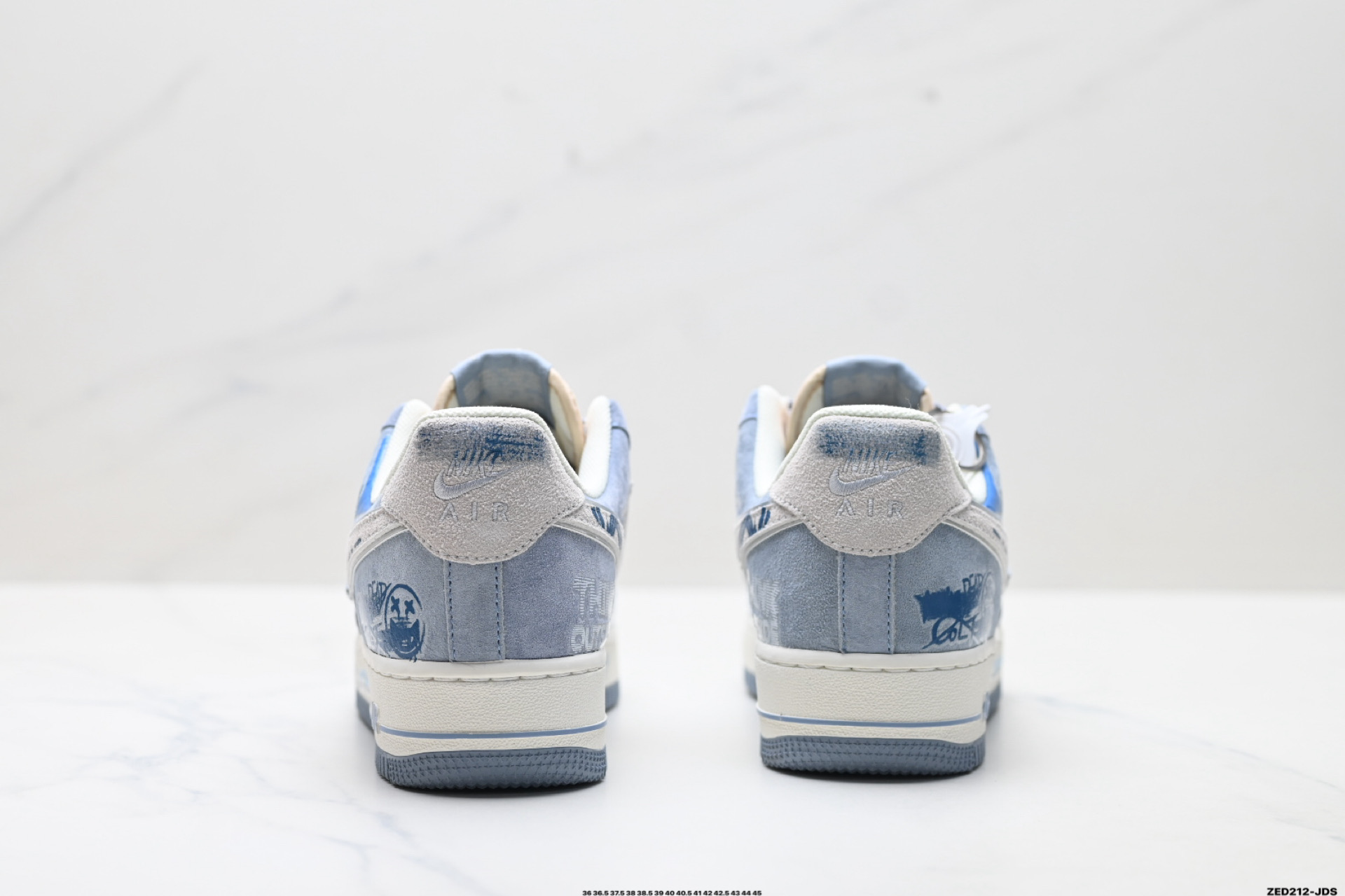 NIKE AIR FORCE 1‘07 LX CD1212-111