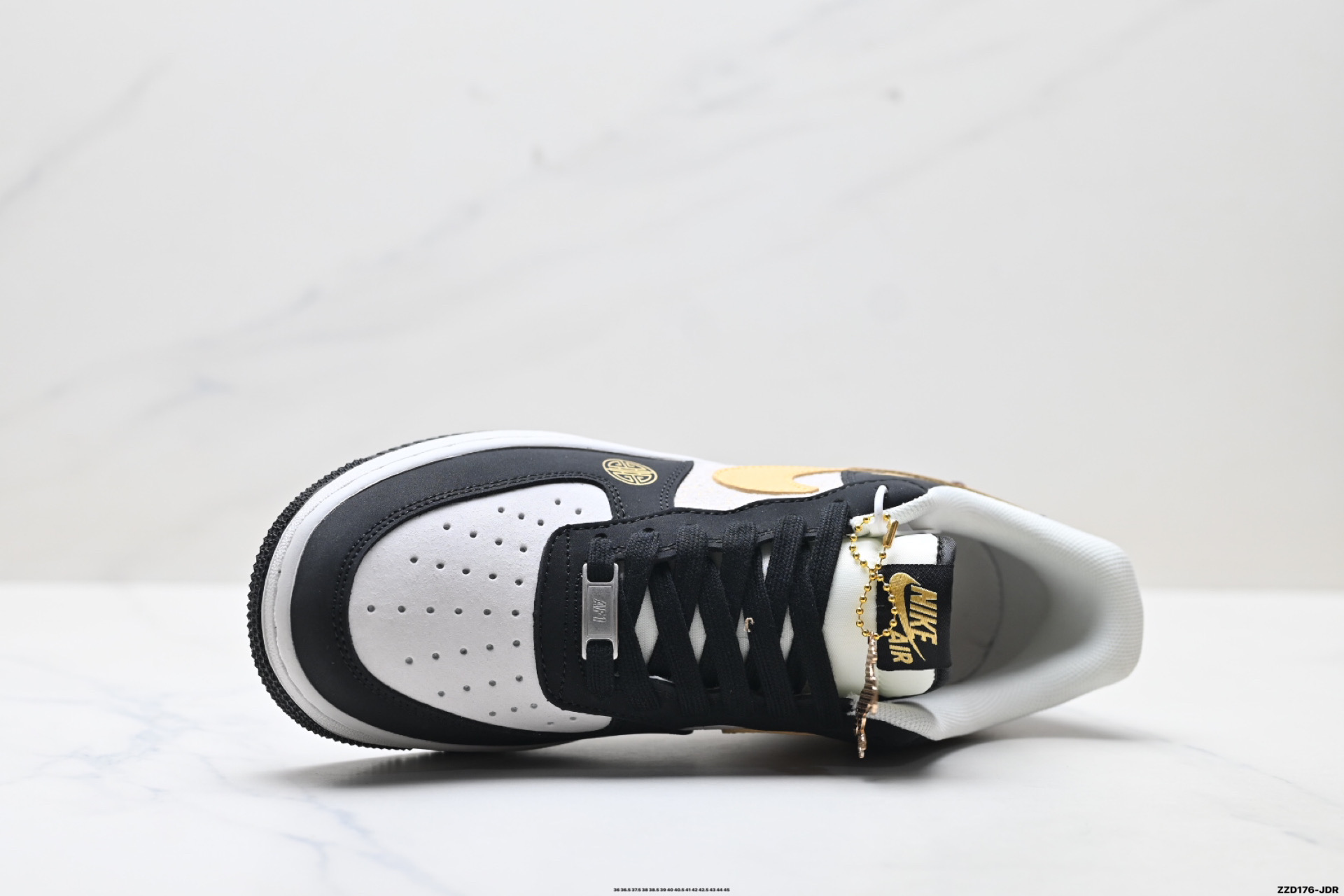 NIKE AIR FORCE 1‘07 LV8 QW5288-133