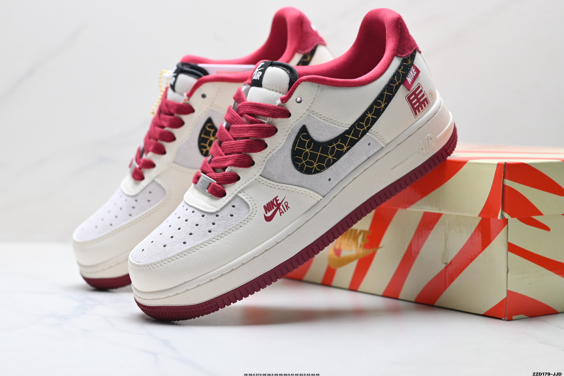 270 NIKE AIR FORCE 1‘07 LV8 JP2076-150