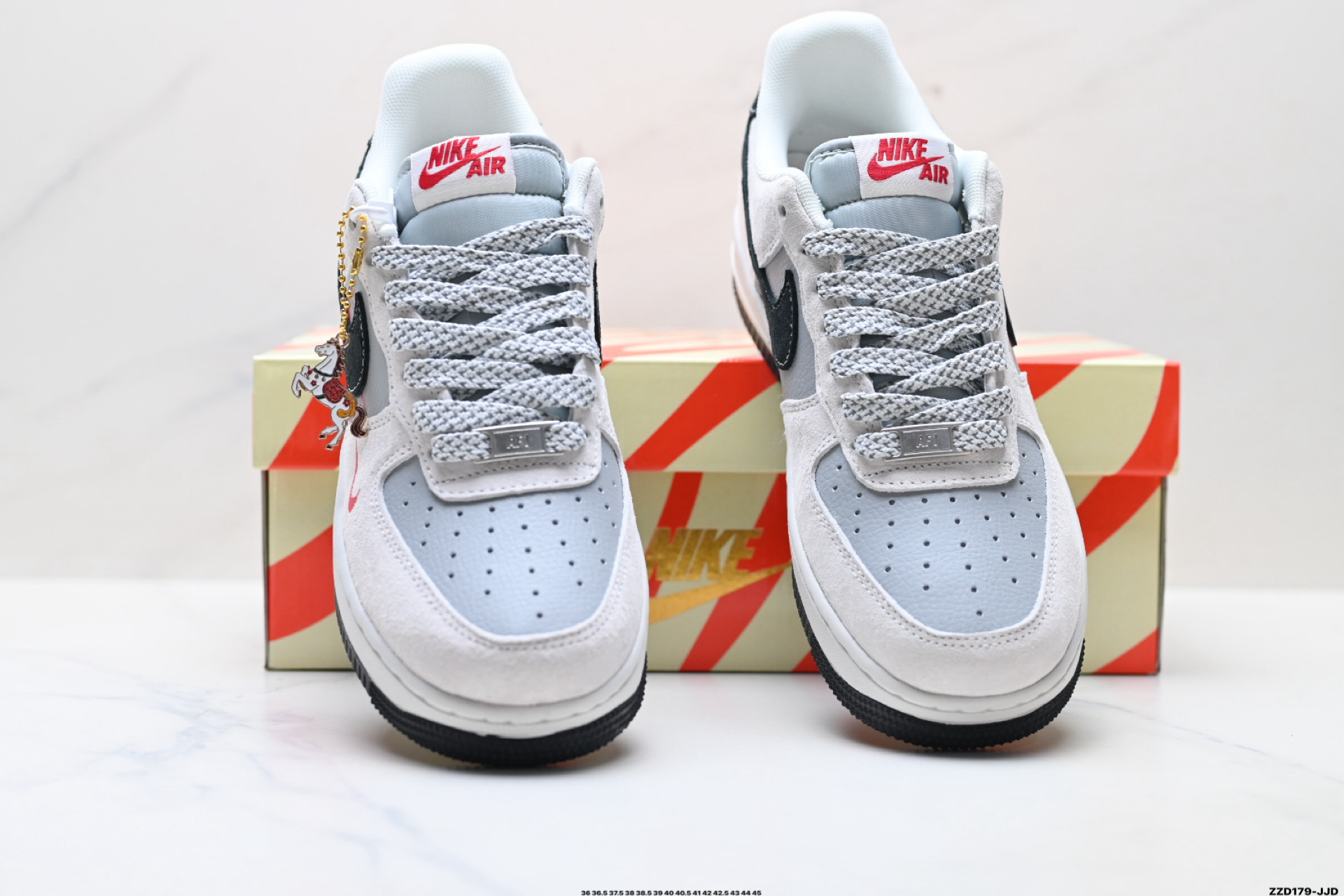 270 NIKE AIR FORCE 1‘07 LV8 JP2076-135