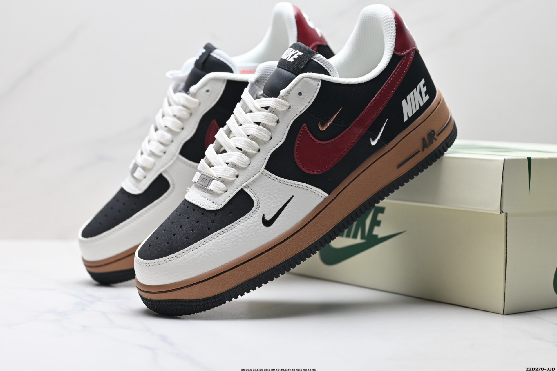 NIKE AIR FORCE 1‘07 LV8 IM3378-122