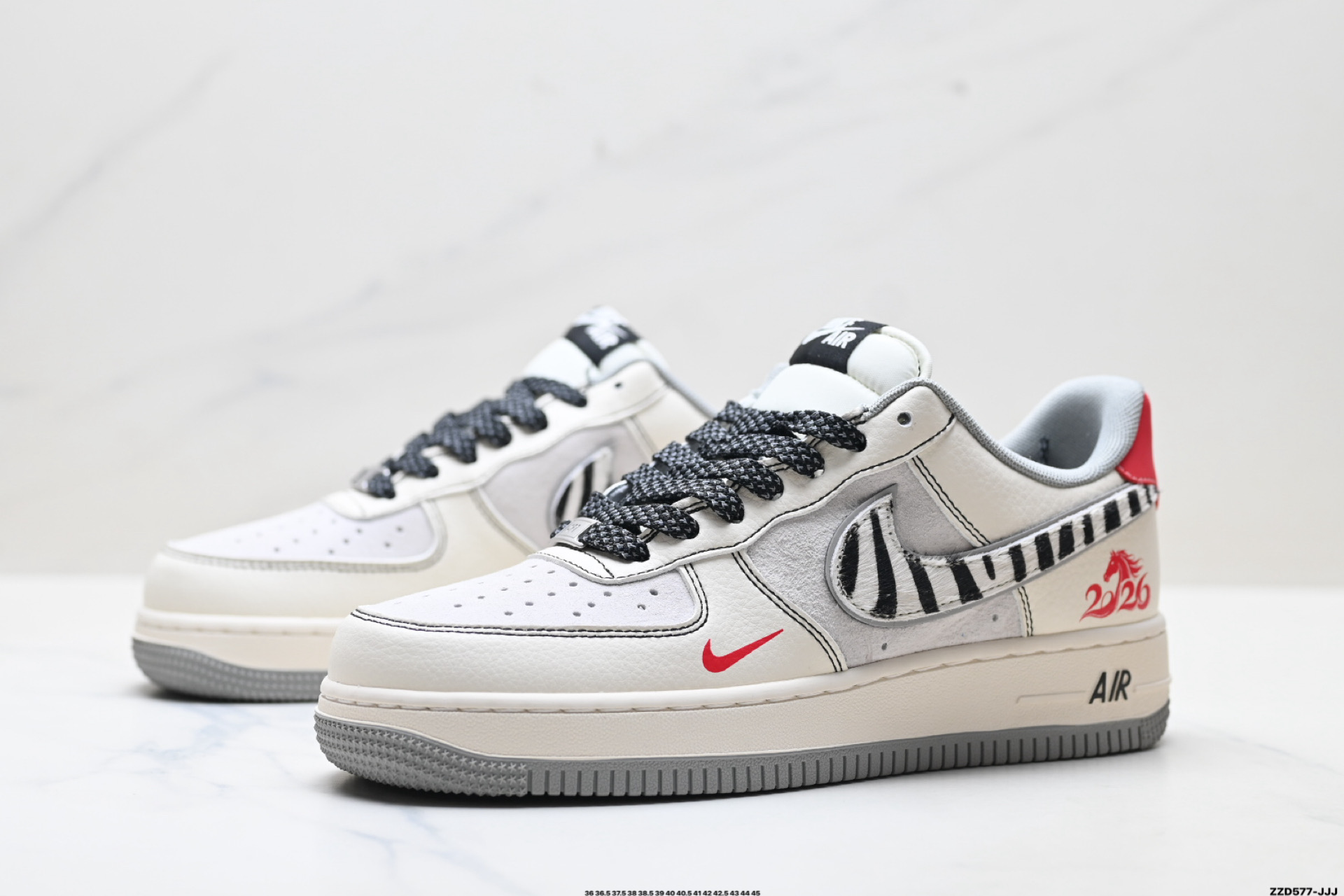 NIKE AIR FORCE 1‘07 LV8 XT6998-102