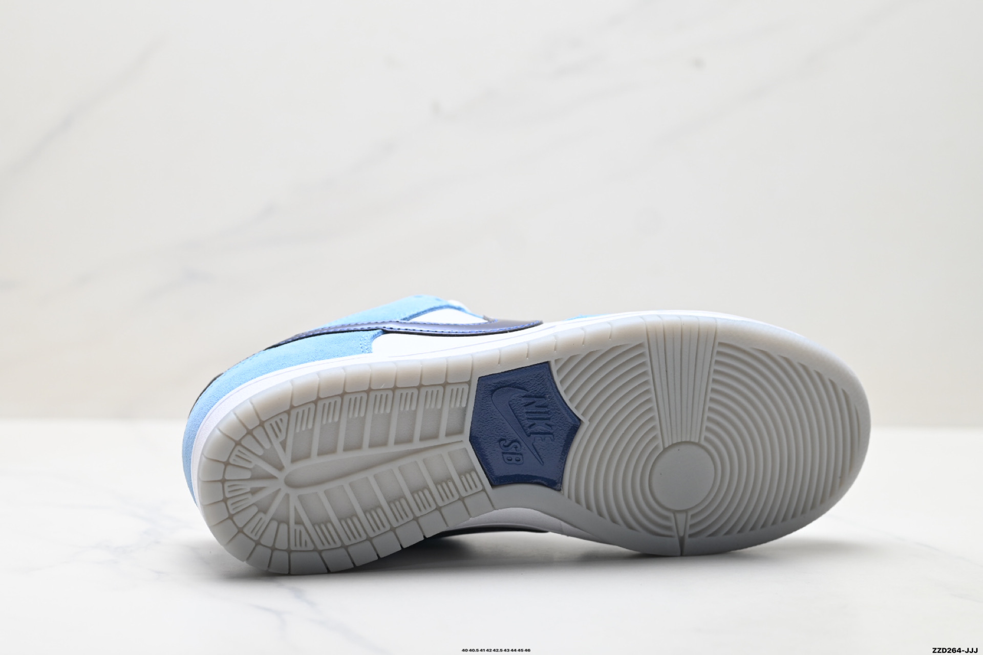 NIKE DUNK LOW 扣篮系列 耐克 复古低帮休闲运动滑板板鞋 BP558-038