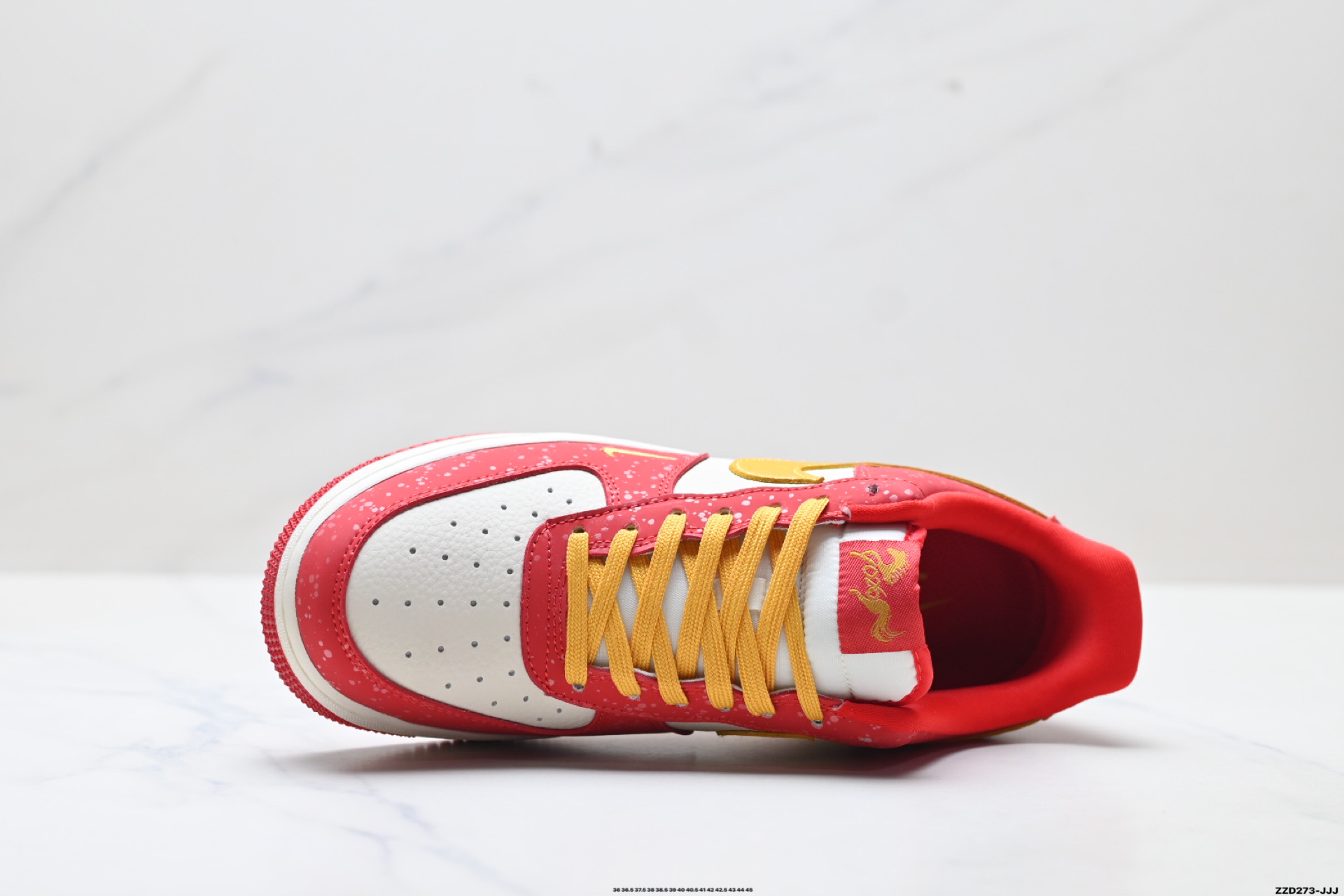 270 NIKE AIR FORCE 1‘07 LV8 DF0188-131