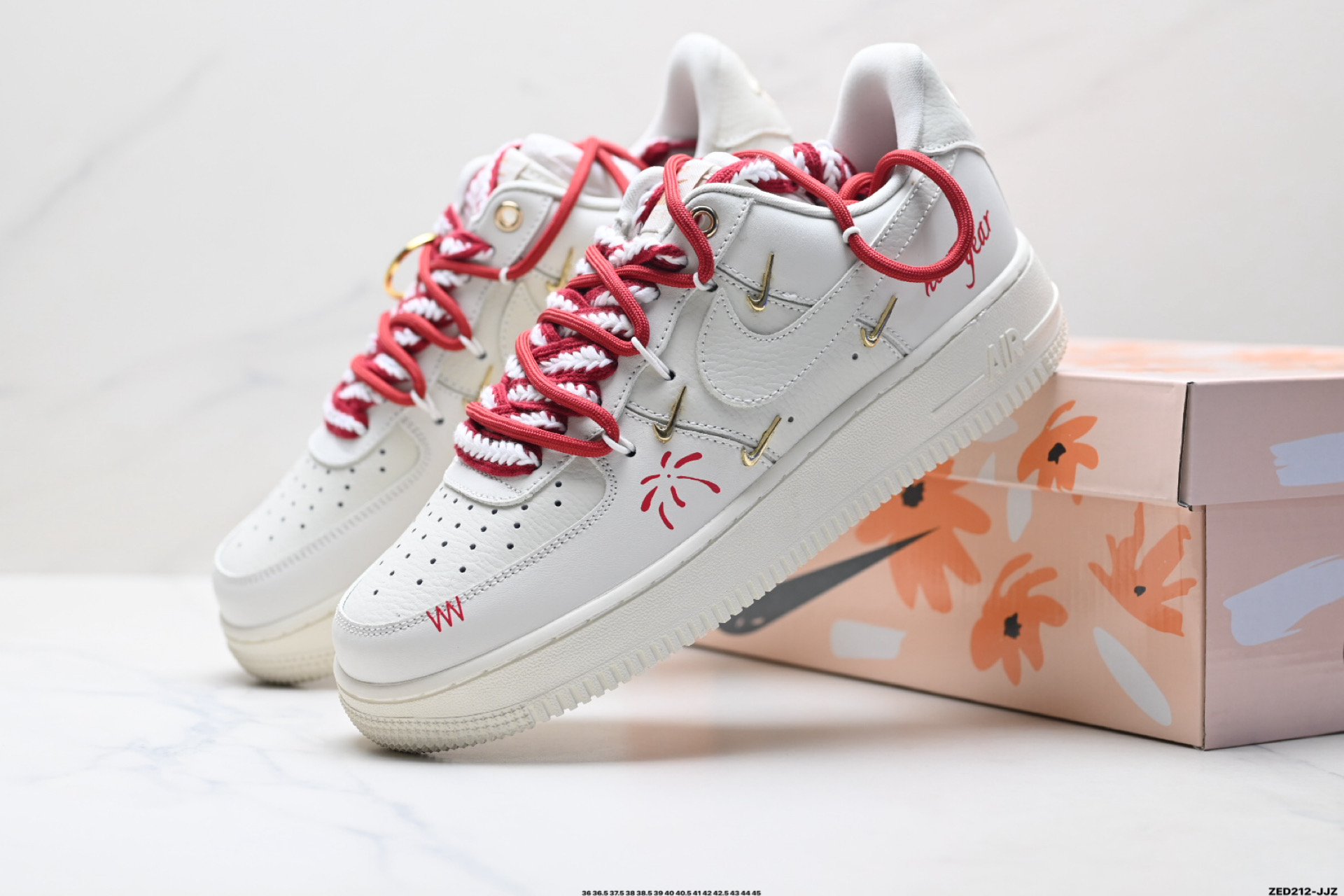 NIKE AIR FORCE 1‘07 LV8 FV3654-111