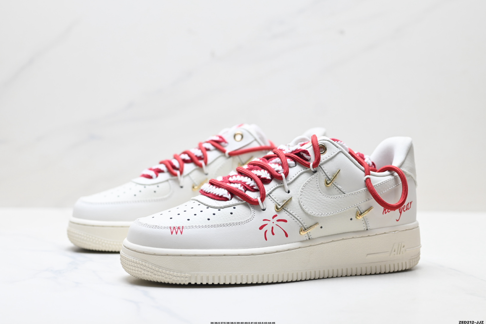 NIKE AIR FORCE 1‘07 LV8 FV3654-111