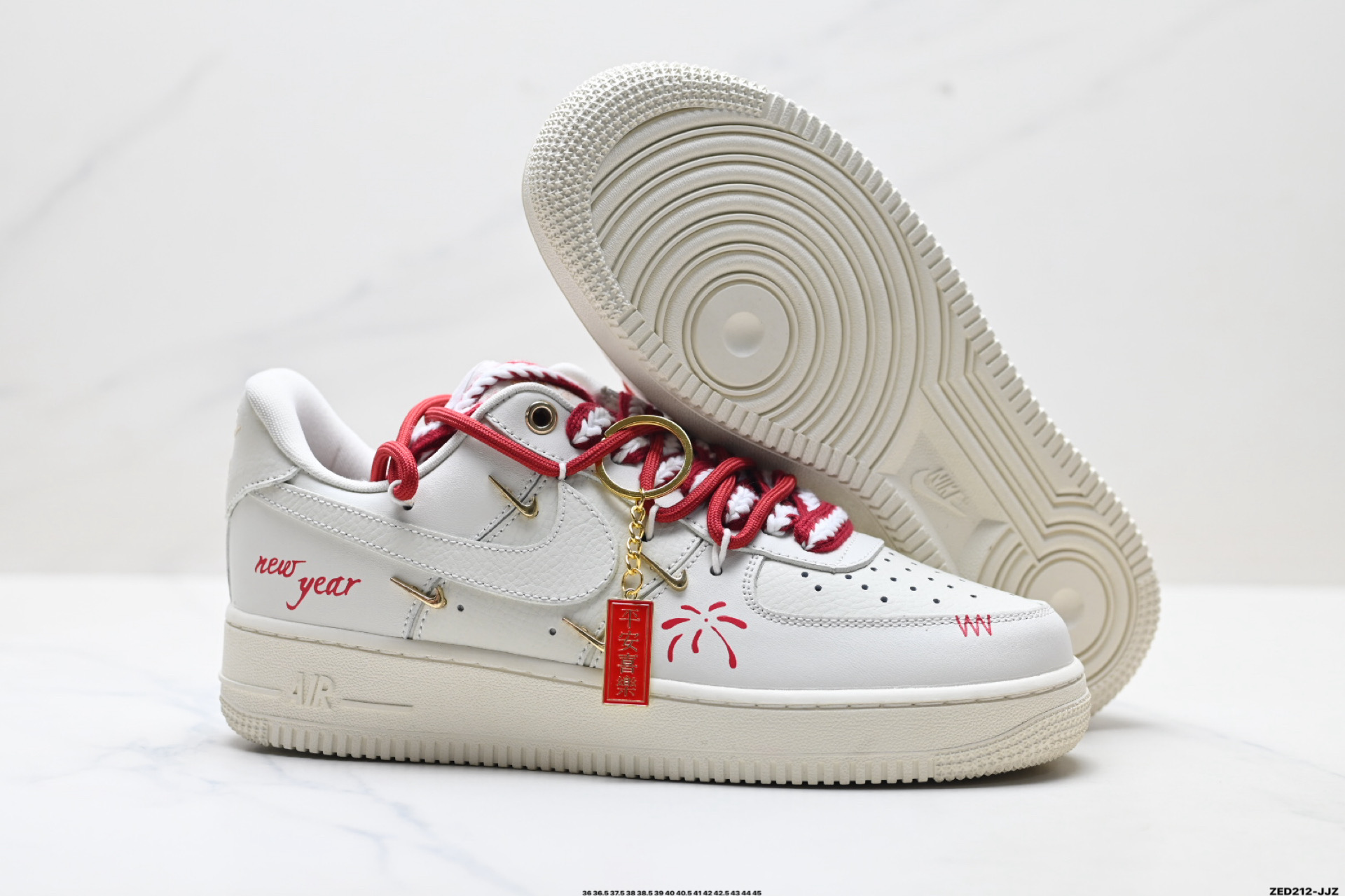 NIKE AIR FORCE 1‘07 LV8 FV3654-111