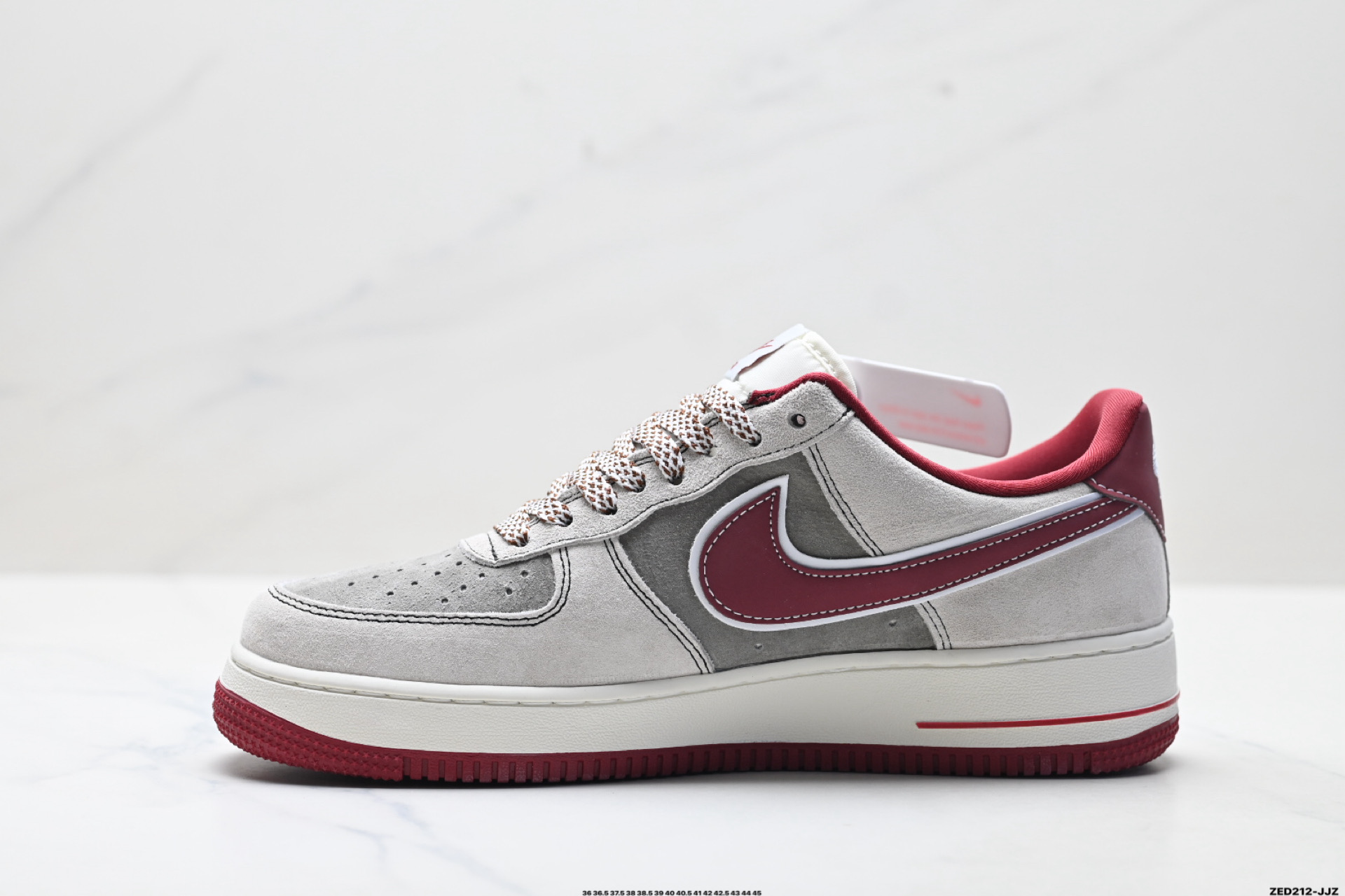 NIKE AIR FORCE 1‘07 LV8 SY1388-028