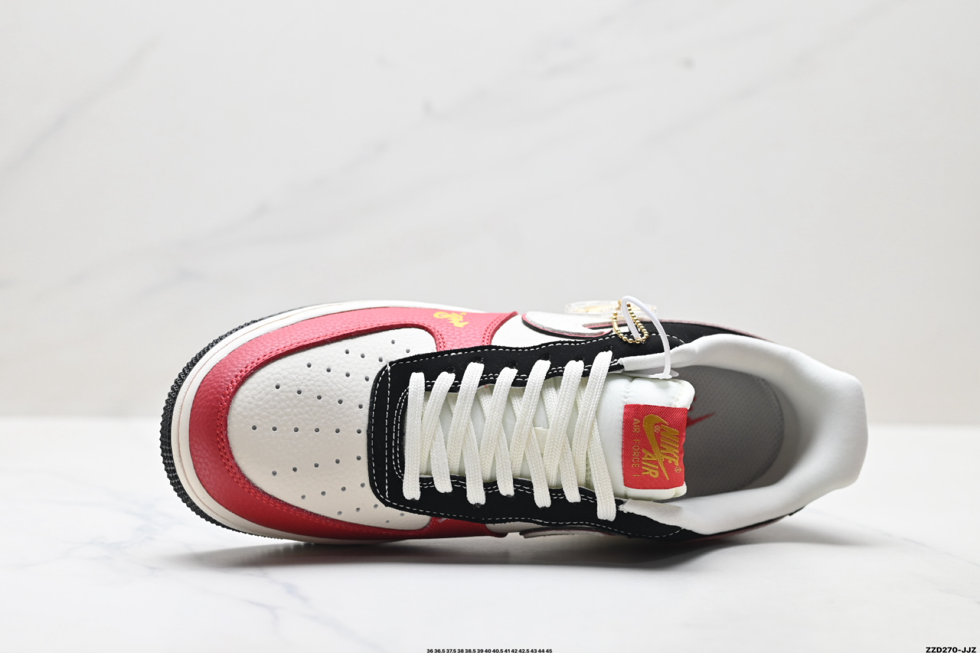 NIKE AIR FORCE 1‘07 LV8 DF0188-129