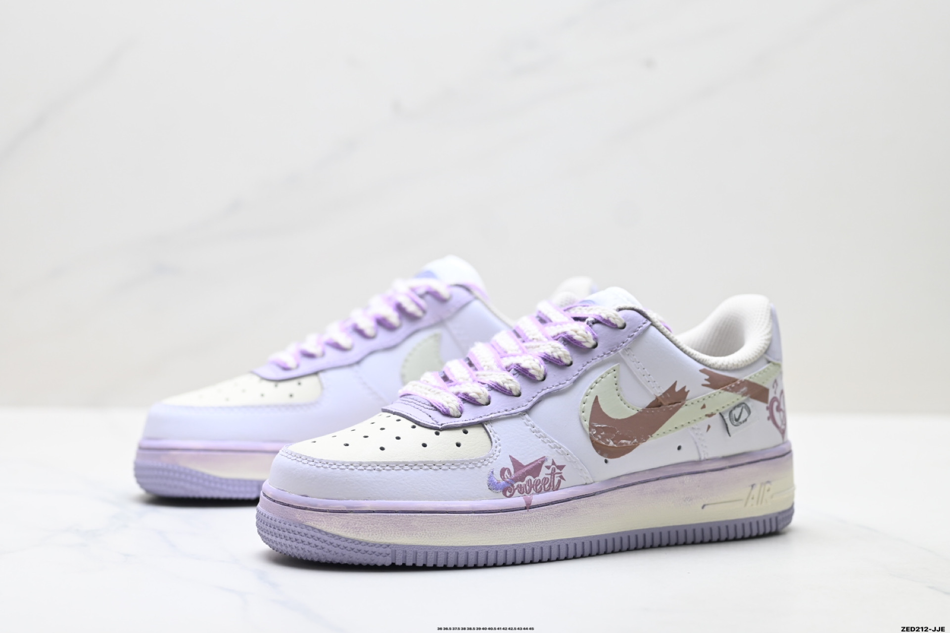 NIKE AIR FORCE 1‘07 LV8 FB1839-321
