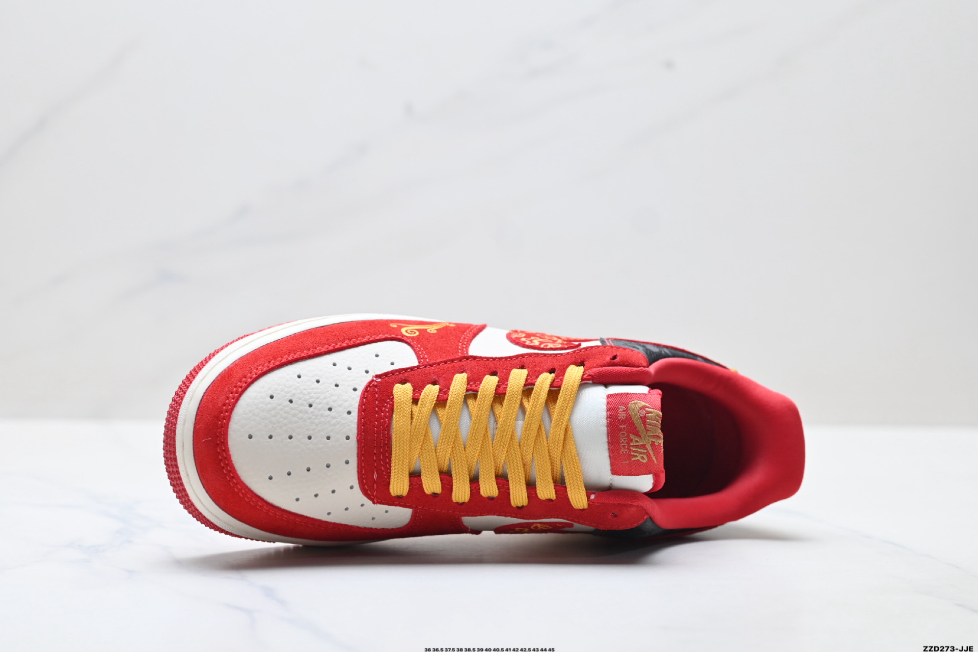 NIKE AIR FORCE 1‘07 LV8 DF0188-133