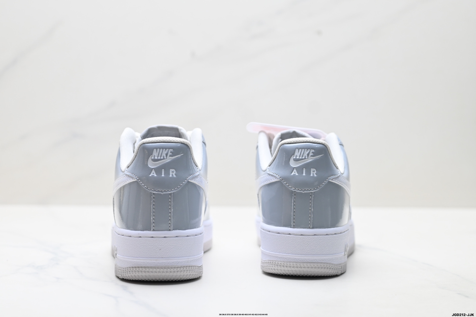 NIKE AIR FORCE 1‘07 HV9405-001