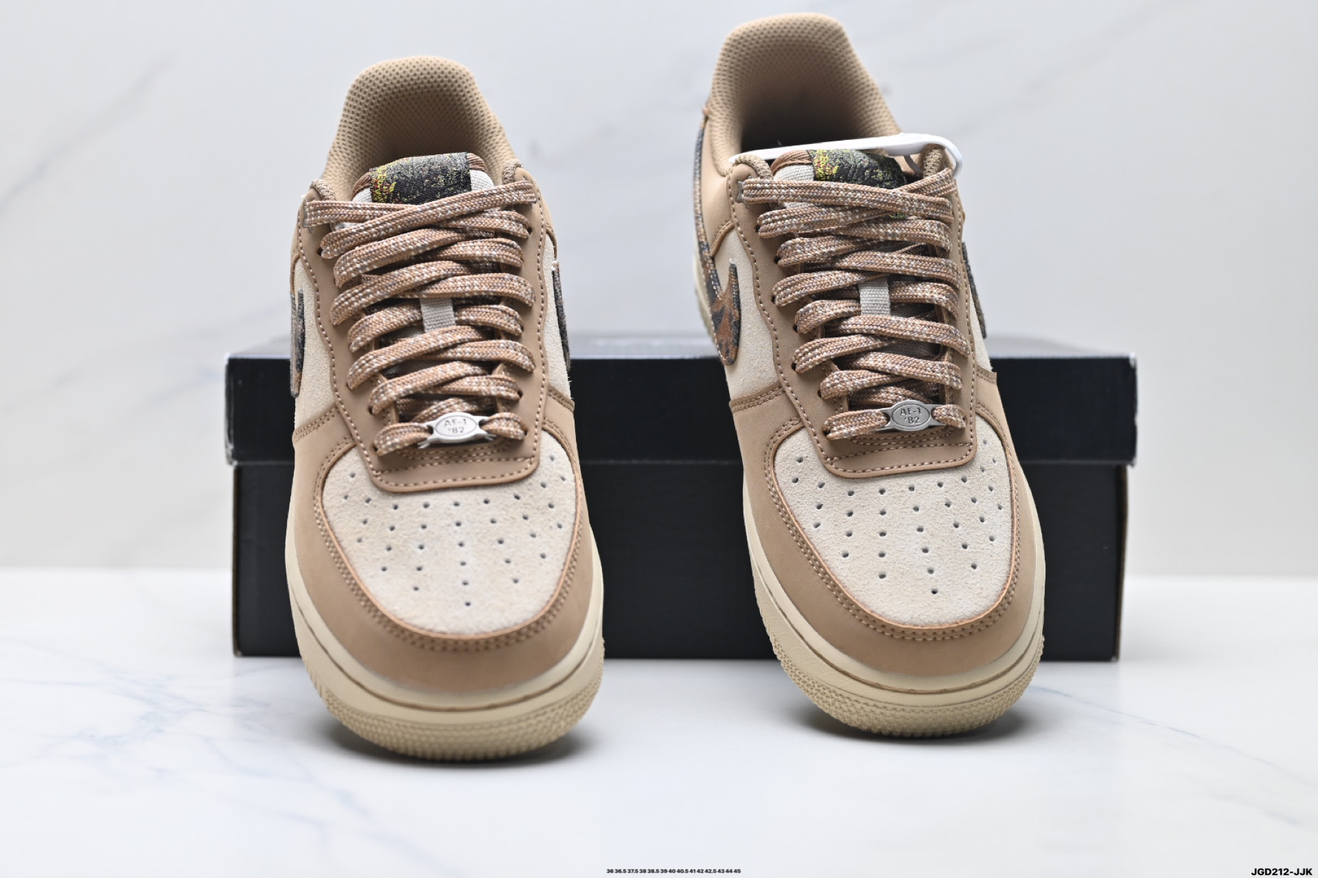 NIKE AIR FORCE 1‘07 lO9803-200
