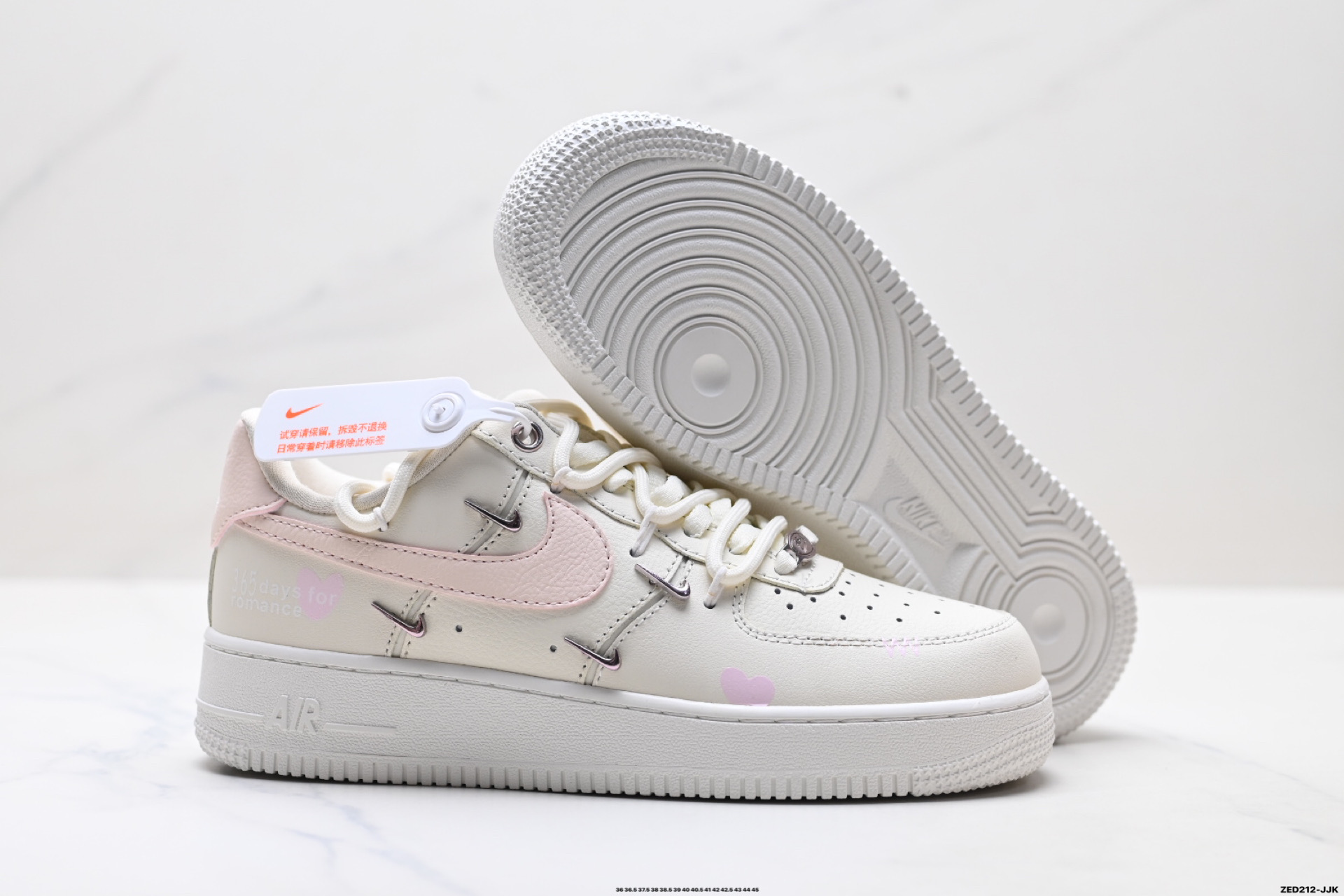 NIKE AIR FORCE 1‘07 LV8 FV8110-181