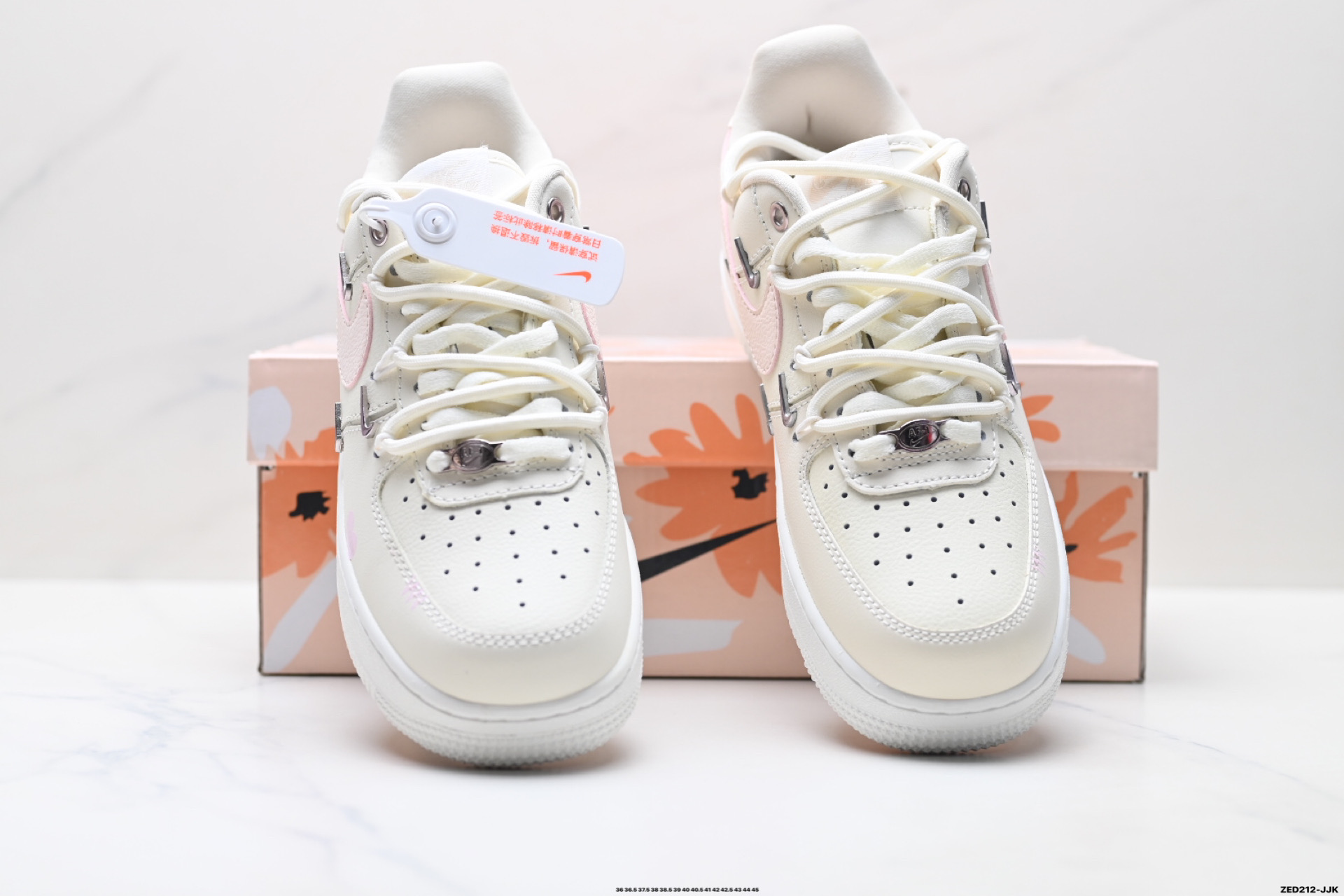 NIKE AIR FORCE 1‘07 LV8 FV8110-181