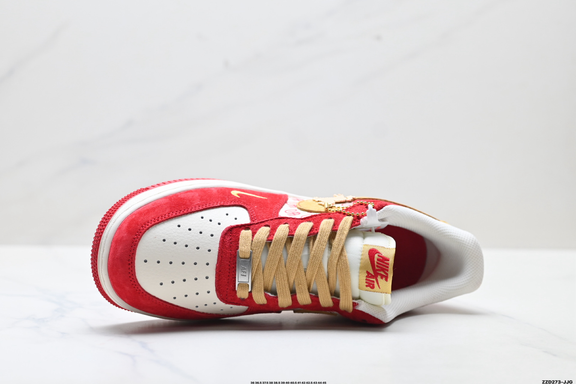 270 NIKE AIR FORCE 1‘07 LV8 XD0028-014