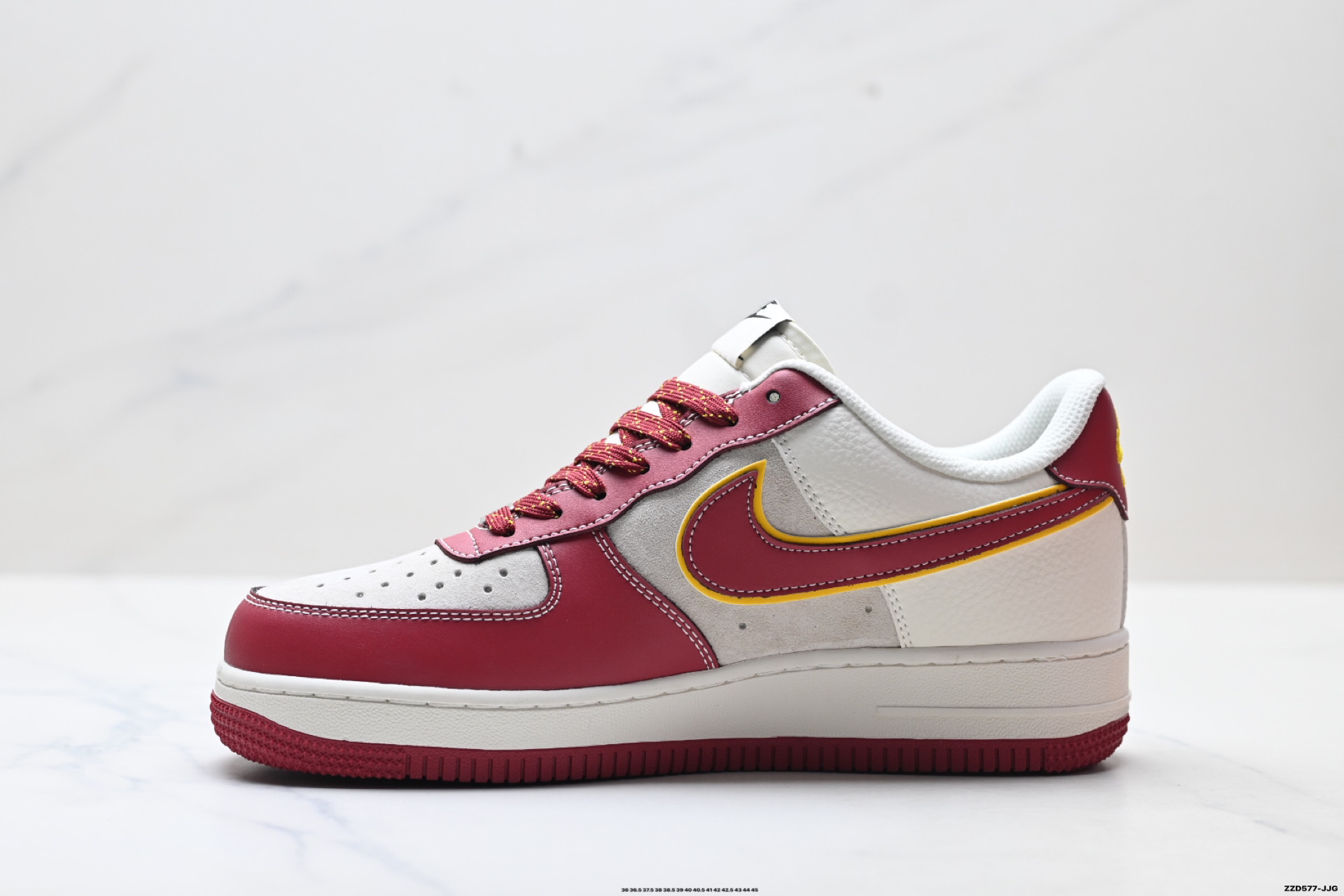 NIKE AIR FORCE 1‘07 LV8 DQ6628-165 NIKE AIR FORCE 1‘07 LV8 DQ6628-165