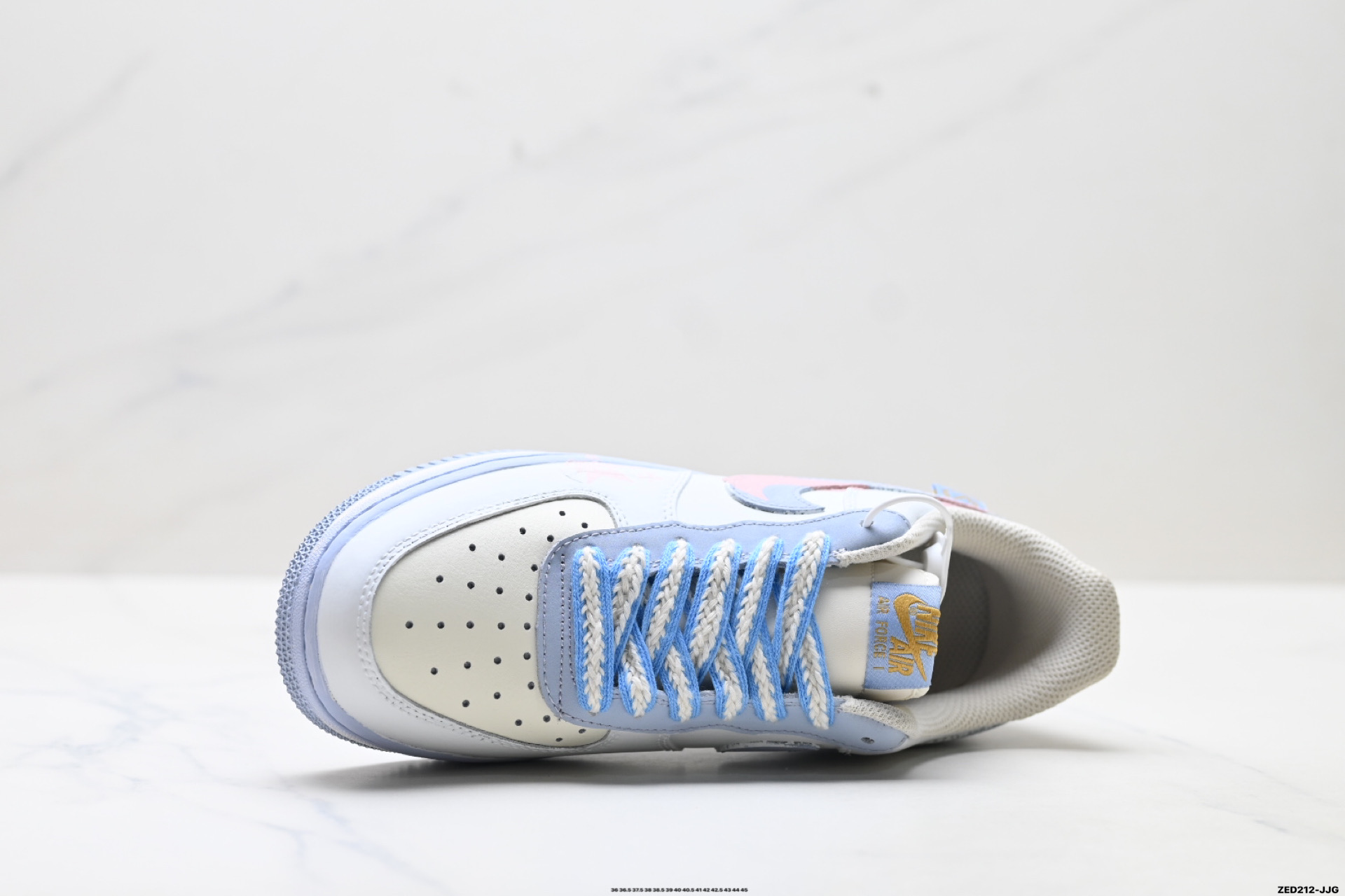 NIKE AIR FORCE 1‘07 LV8 DB3301-171 NIKE AIR FORCE 1‘07 LV8 DB3301-171