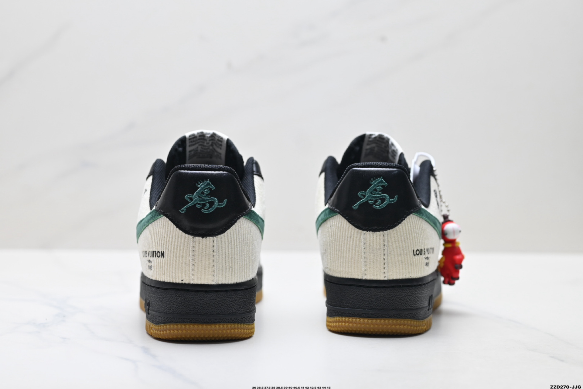 NIKE AIR FORCE 1‘07 LV8 DF0188-130 NIKE AIR FORCE 1‘07 LV8 DF0188-130