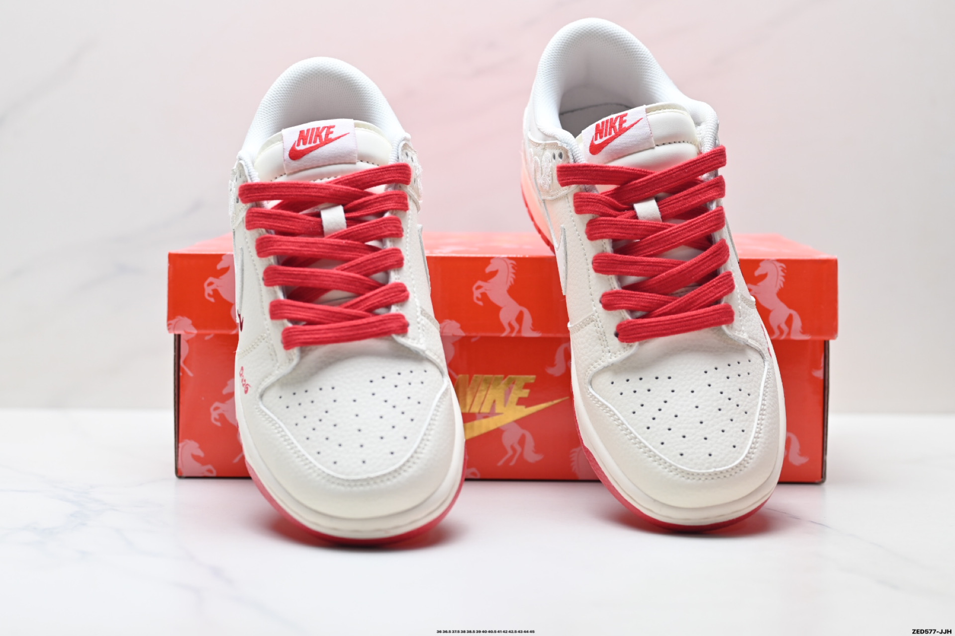 280 Nike Dunk Low Retro ‘DIY高端定制’耐克 低帮休闲运动板鞋 XT6998-157-Chinese UA Cheap High Quatity Brand Clothes Bags handbags Sneakers wholesale wholesaler seller from China Factory suppliers Fashion Clothing Shoes best Quality Beautiful Price 280 Nike Dunk Low Retro ‘DIY高端定制’耐克 低帮休闲运动板鞋 XT6998-157