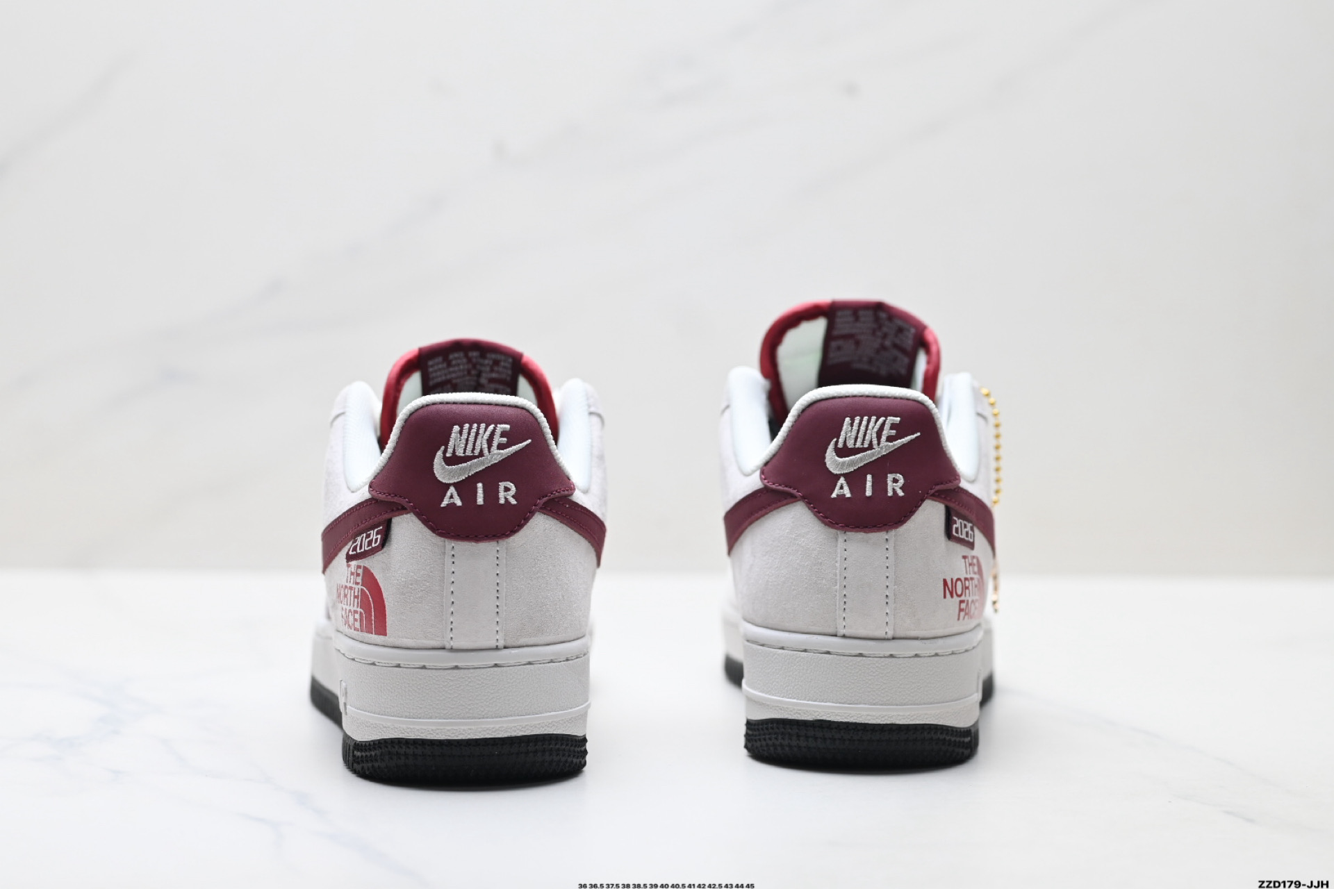 270 NIKE AIR FORCE 1‘07 LV8 JP2076-138