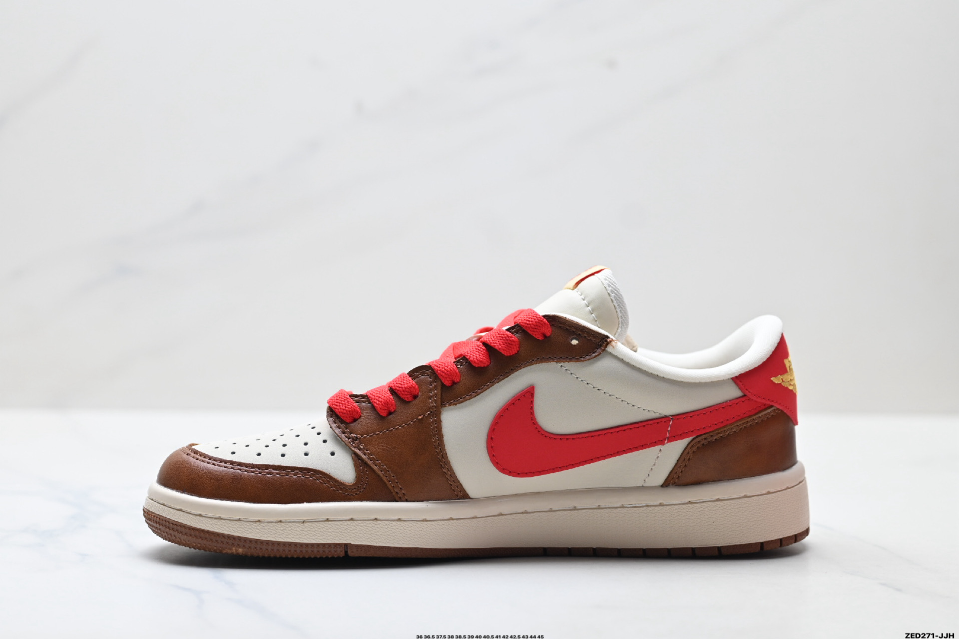 280 Nike Air Jordan 1 x Travis Scott AJ1倒勾 乔一倒钩 ‘DIY’定制 耐克 低帮文化篮球鞋 YF9511-500-Chinese UA Cheap High Quatity Brand Clothes Bags handbags Sneakers wholesale wholesaler seller from China Factory suppliers Fashion Clothing Shoes best Quality Beautiful Price 280 Nike Air Jordan 1 x Travis Scott AJ1倒勾 乔一倒钩 ‘DIY’定制 耐克 低帮文化篮球鞋 YF9511-500