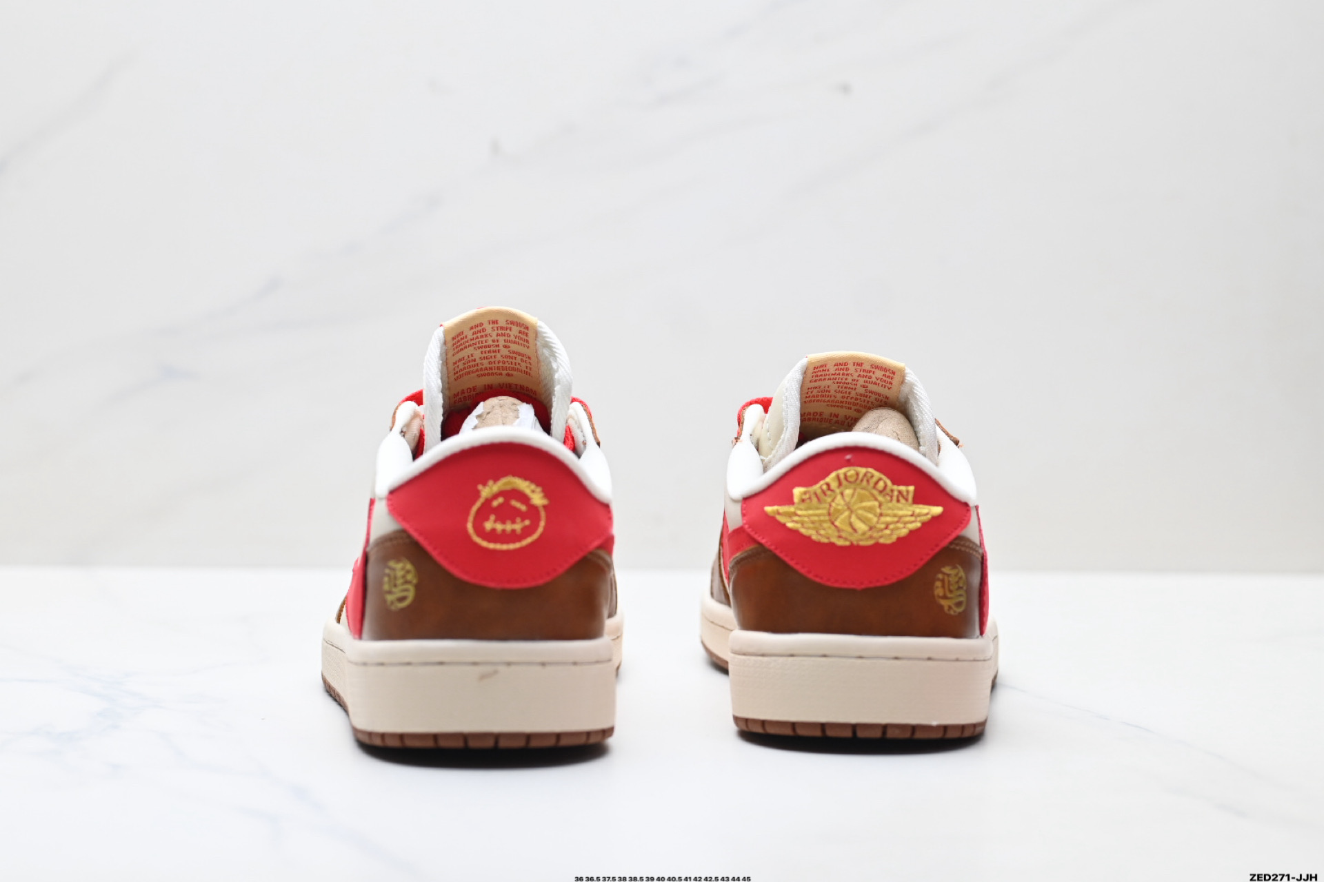 280 Nike Air Jordan 1 x Travis Scott AJ1倒勾 乔一倒钩 ‘DIY’定制 耐克 低帮文化篮球鞋 YF9511-500-Chinese UA Cheap High Quatity Brand Clothes Bags handbags Sneakers wholesale wholesaler seller from China Factory suppliers Fashion Clothing Shoes best Quality Beautiful Price 280 Nike Air Jordan 1 x Travis Scott AJ1倒勾 乔一倒钩 ‘DIY’定制 耐克 低帮文化篮球鞋 YF9511-500