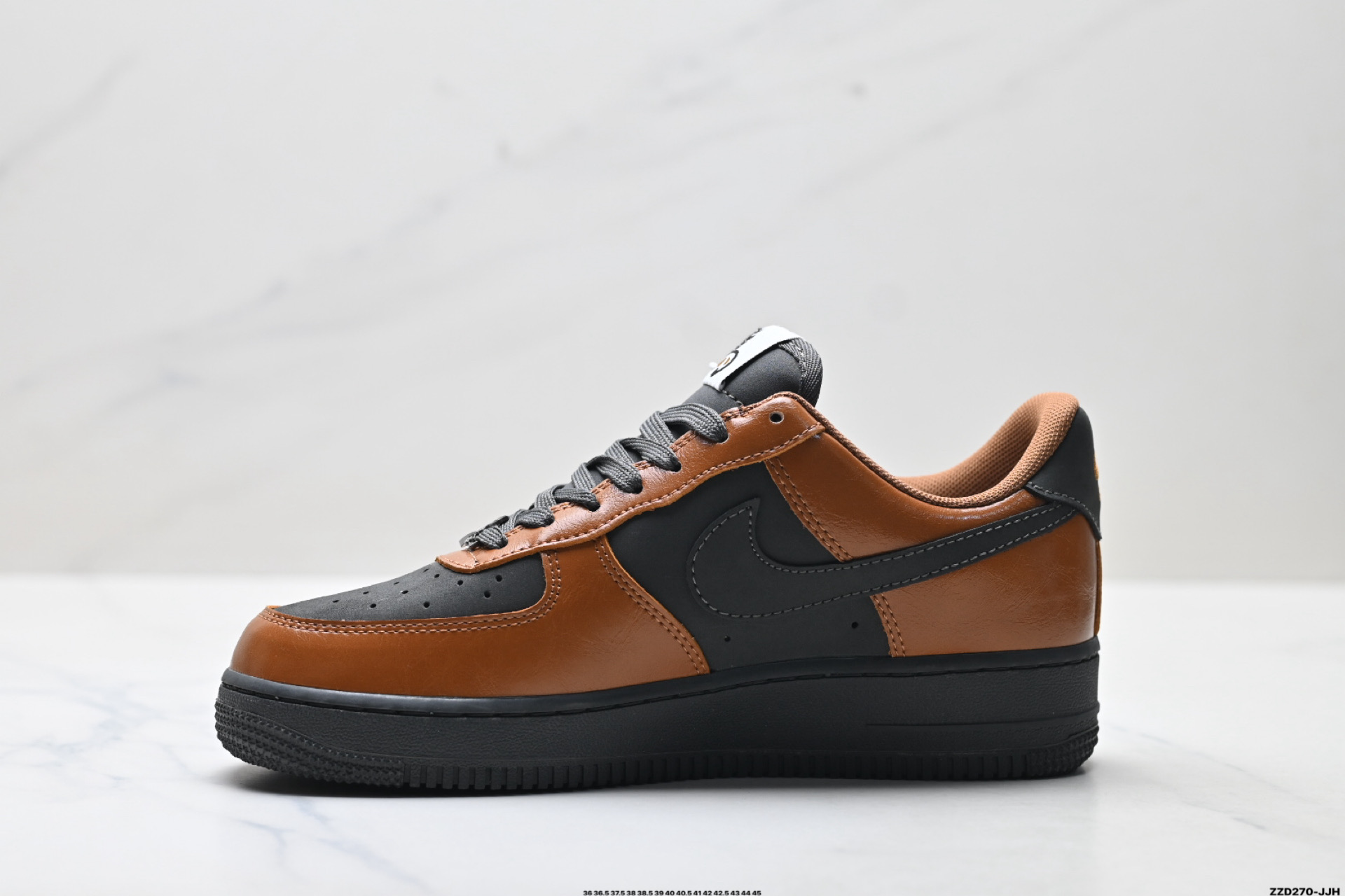 NIKE AIR FORCE 1‘07 LV8 XY9025-009