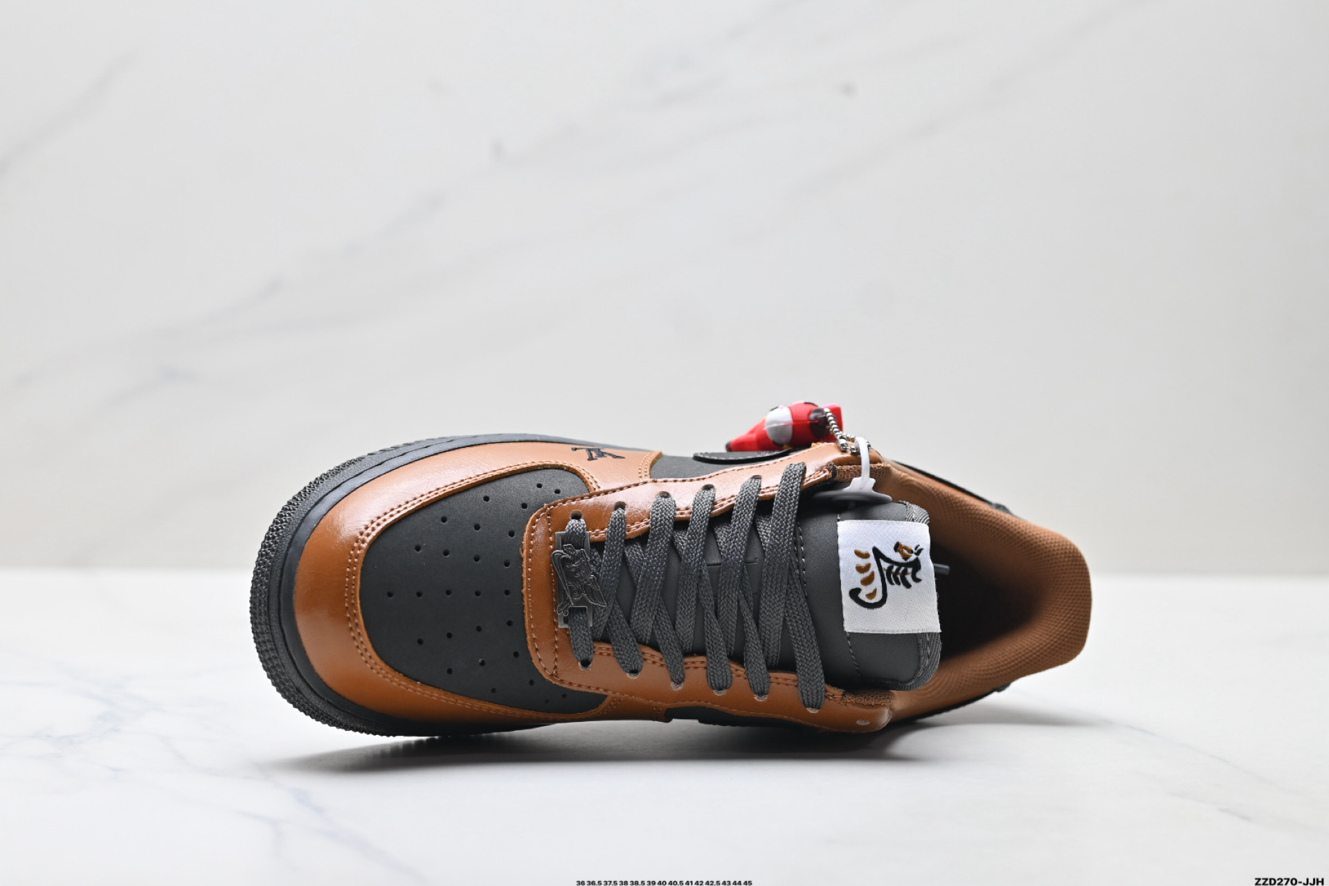 NIKE AIR FORCE 1‘07 LV8 XY9025-009