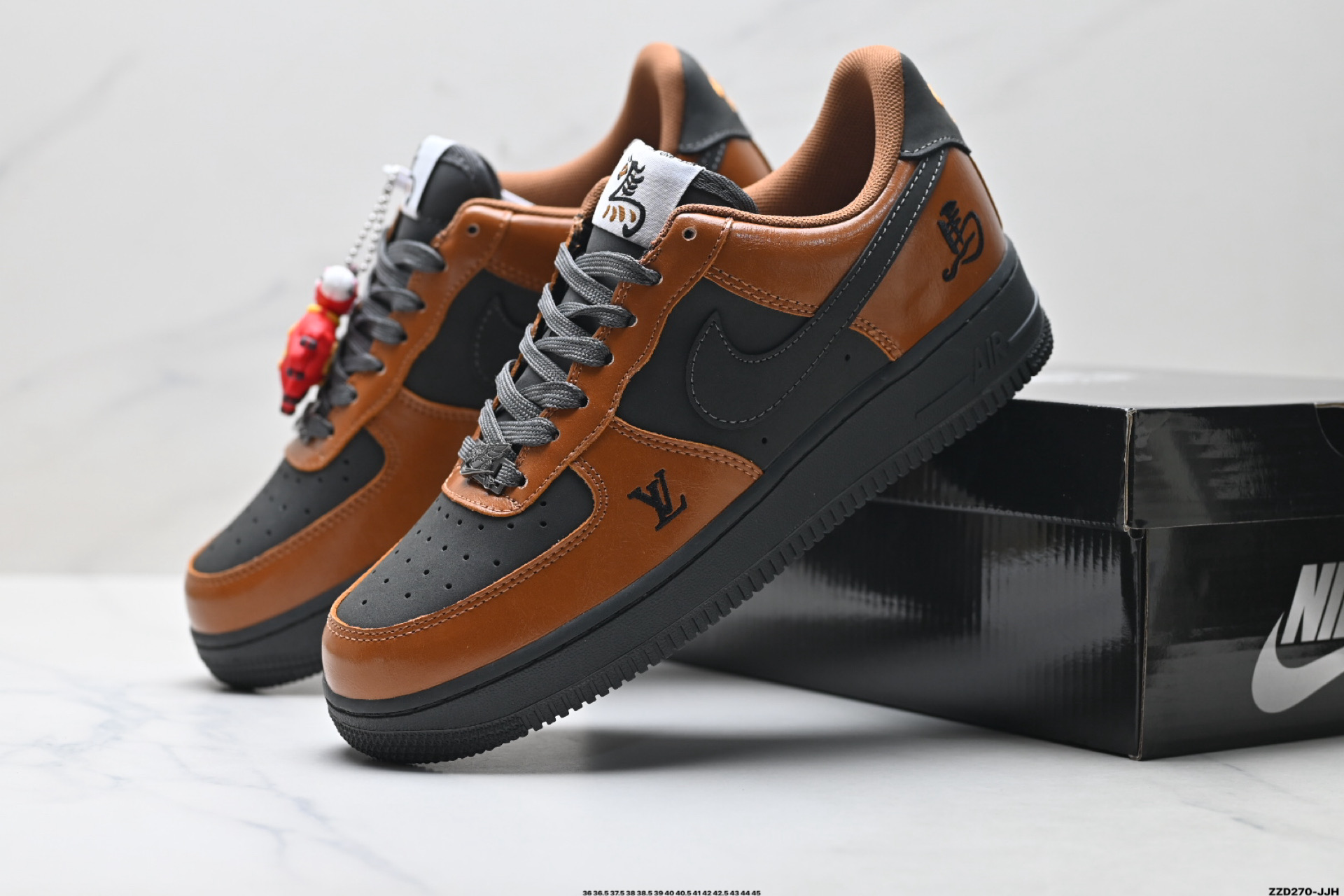 NIKE AIR FORCE 1‘07 LV8 XY9025-009