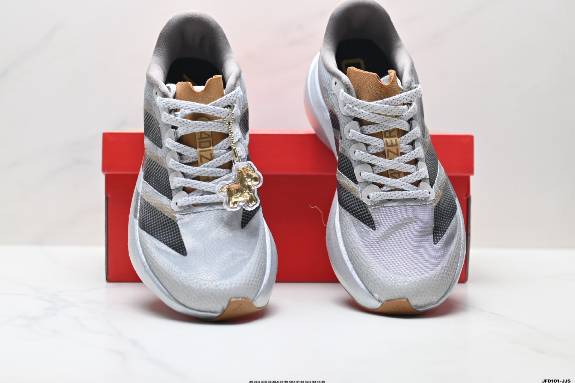 190 Adidas Adizero Pro Evo SL 马年限定 CNY新年款 阿迪达斯 舒适百搭防滑耐磨 低帮 休闲跑步鞋 KK4310