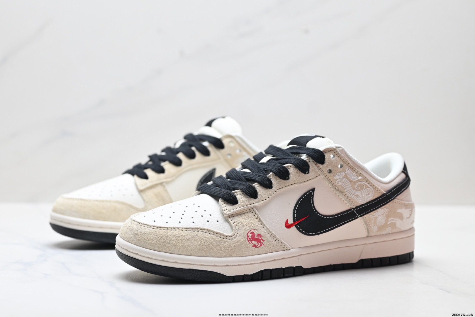 280 Nike Dunk Low Retro ‘DIY高端定制’耐克 低帮休闲运动板鞋 ZH2598-802-Chinese UA Cheap High Quatity Brand Clothes Bags handbags Sneakers wholesale wholesaler seller from China Factory suppliers Fashion Clothing Shoes best Quality Beautiful Price 280 Nike Dunk Low Retro ‘DIY高端定制’耐克 低帮休闲运动板鞋 ZH2598-802