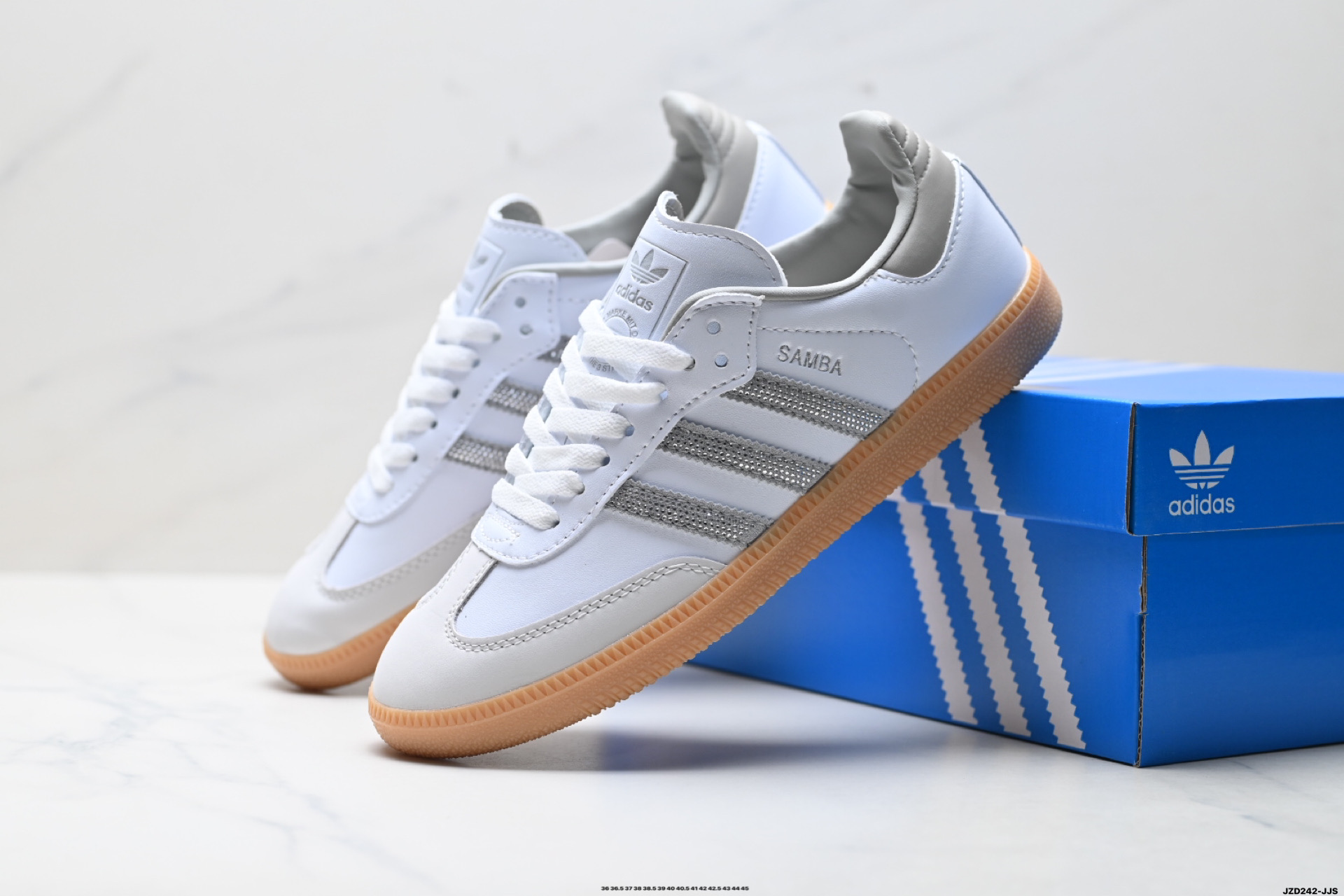 160 Adidas Originals Samba 桑巴舞系列 阿迪达斯 三叶草 绅士德训足球风百搭低帮休闲运动板鞋 KK0063-Chinese UA Cheap High Quatity Brand Clothes Bags handbags Sneakers wholesale wholesaler seller from China Factory suppliers Fashion Clothing Shoes best Quality Beautiful Price 160 Adidas Originals Samba 桑巴舞系列 阿迪达斯 三叶草 绅士德训足球风百搭低帮休闲运动板鞋 KK0063