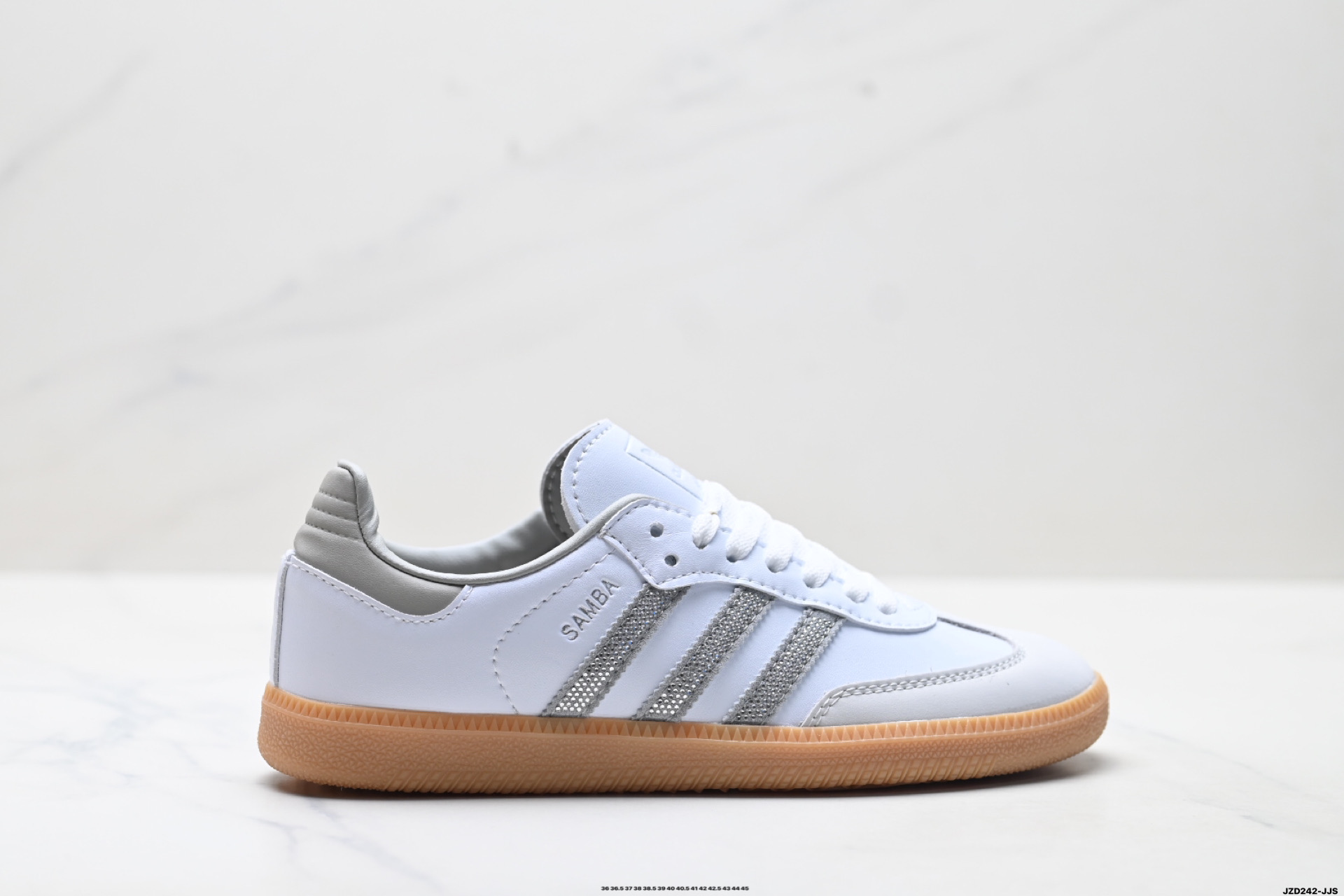 160 Adidas Originals Samba 桑巴舞系列 阿迪达斯 三叶草 绅士德训足球风百搭低帮休闲运动板鞋 KK0063-Chinese UA Cheap High Quatity Brand Clothes Bags handbags Sneakers wholesale wholesaler seller from China Factory suppliers Fashion Clothing Shoes best Quality Beautiful Price 160 Adidas Originals Samba 桑巴舞系列 阿迪达斯 三叶草 绅士德训足球风百搭低帮休闲运动板鞋 KK0063