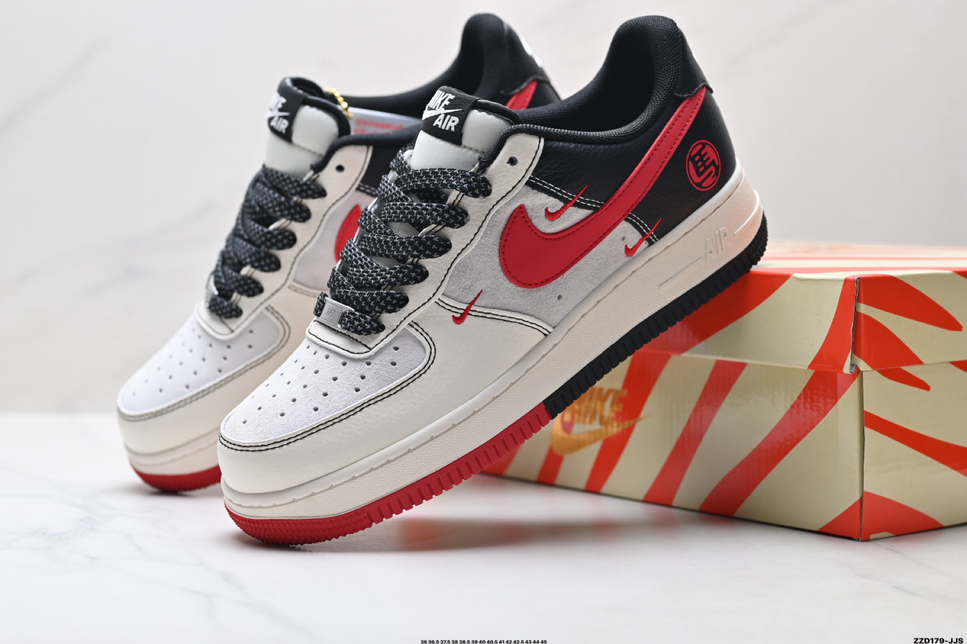 270 NIKE AIR FORCE 1‘07 LV8 HT5088-620