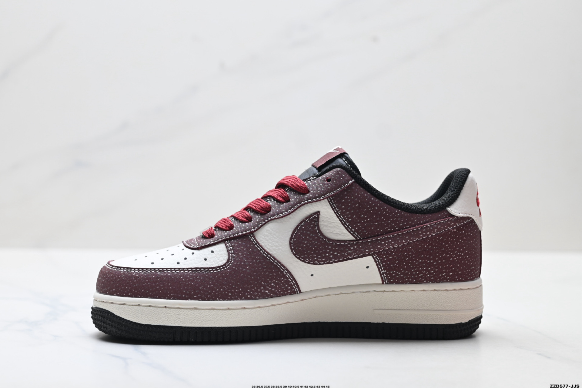 NIKE AIR FORCE 1‘07 LV8 XA2001-903