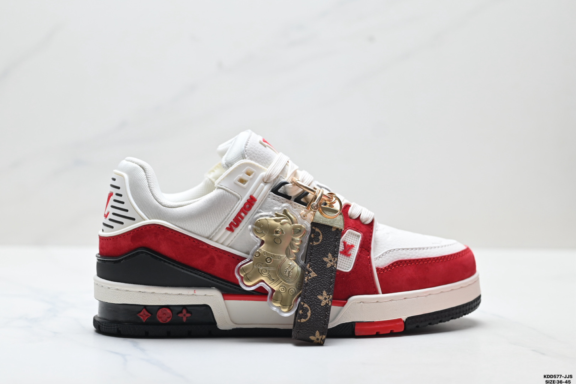 490 纯原马年限定中国红礼盒Louis vuitton Trainer Sneaker Low 路易威登 休闲运动文化百搭板鞋-Chinese UA Cheap High Quatity Brand Clothes Bags handbags Sneakers wholesale wholesaler seller from China Factory suppliers Fashion Clothing Shoes best Quality Beautiful Price 490 纯原马年限定中国红礼盒Louis vuitton Trainer Sneaker Low 路易威登 休闲运动文化百搭板鞋