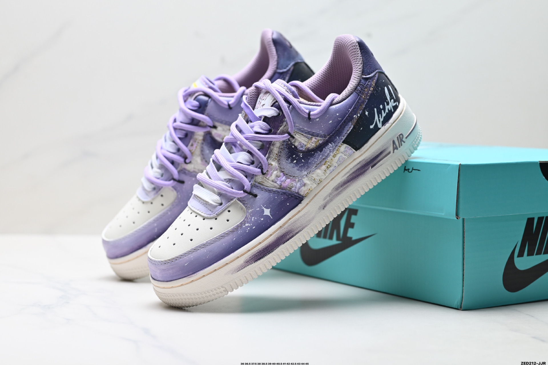 280 NIKE AIR FORCE 1‘07 LV8 FJ7740-190