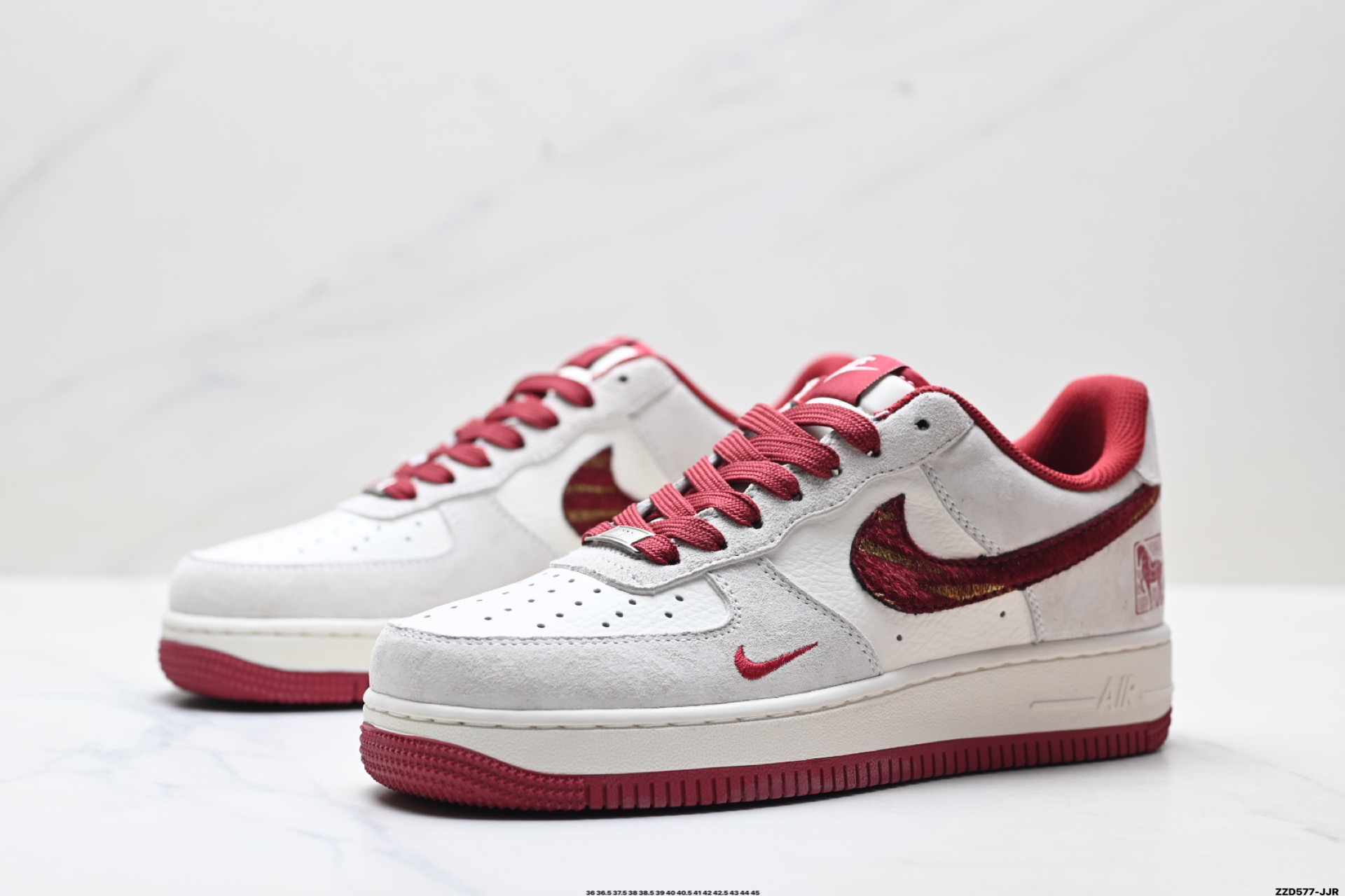 270 NIKE AIR FORCE 1‘07 LV8 XA2001-905