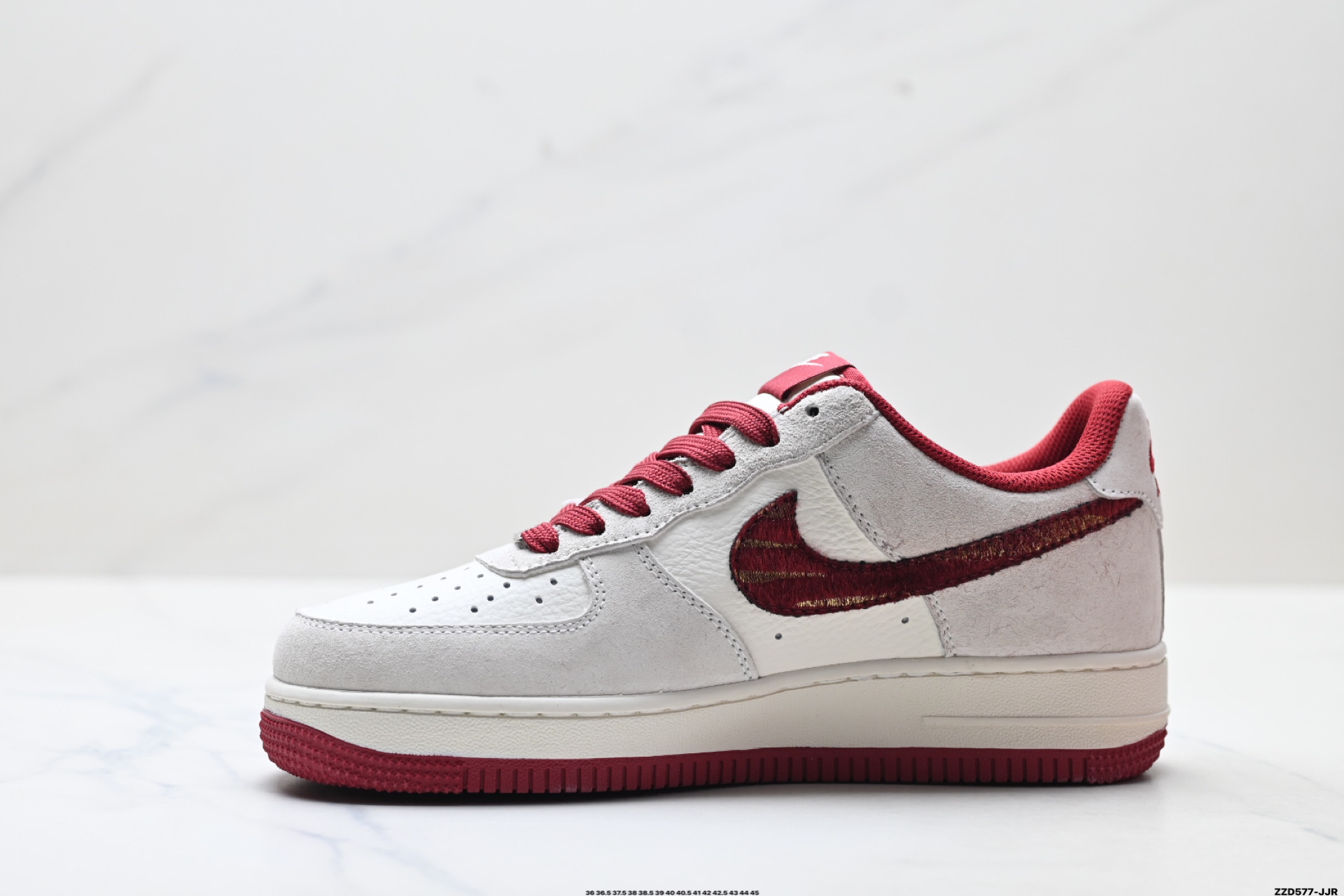 270 NIKE AIR FORCE 1‘07 LV8 XA2001-905