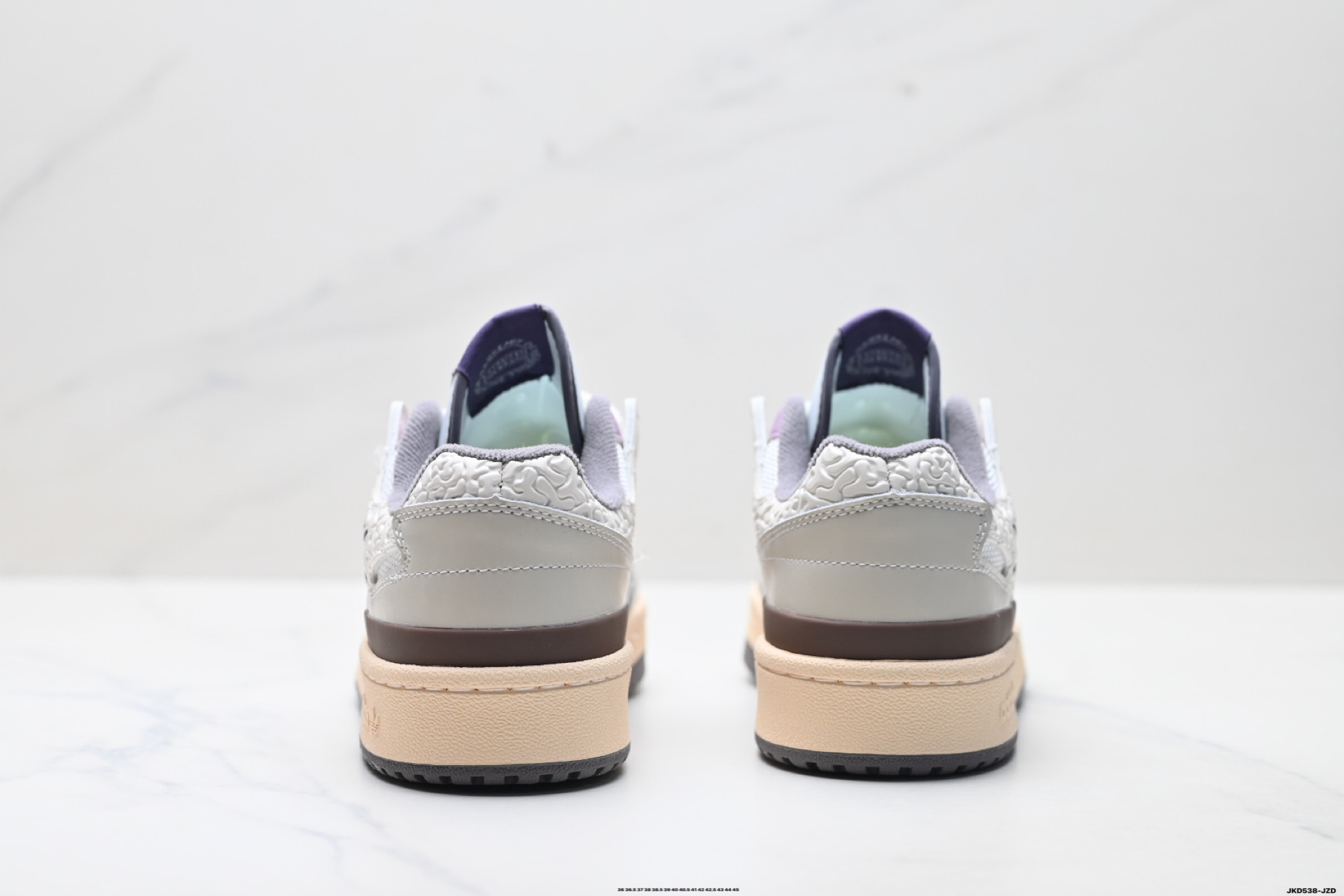 Adidas Forum Low CL 阿迪达斯 低帮百搭潮流休闲运动板鞋 JQ6735